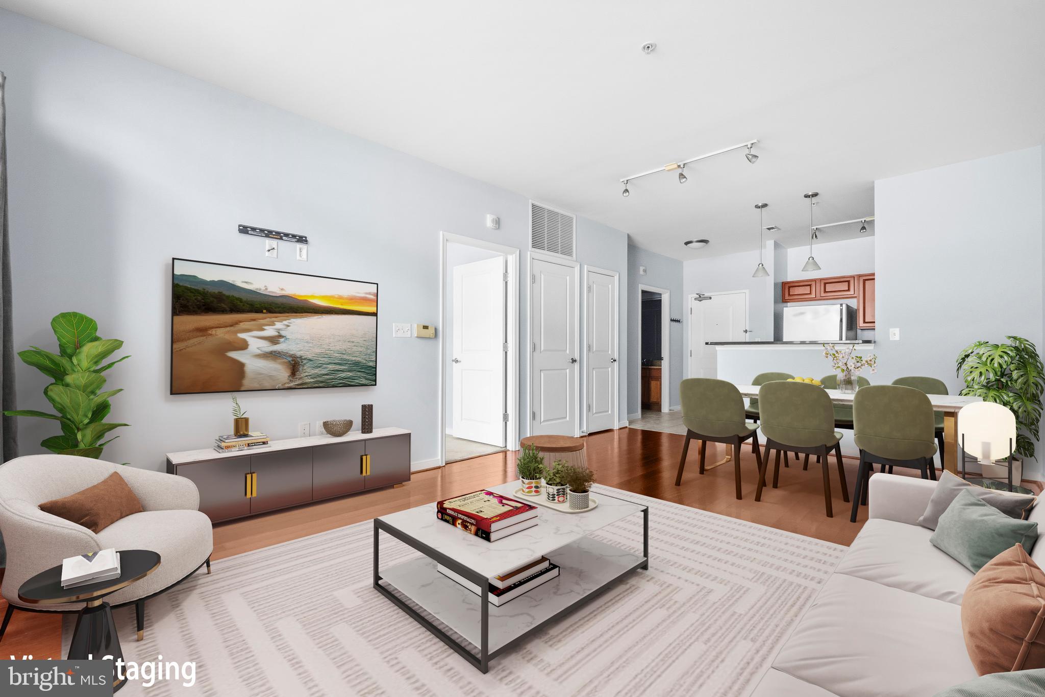 ONE INDEPENDENCE PLAZA - Residential