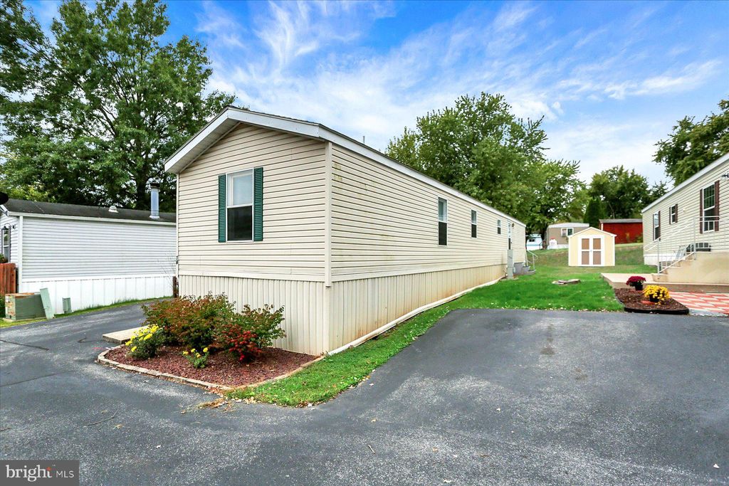 Photo of 74 Oliver Dr, PALMYRA, PA 17078 (MLS # PALN2022888)