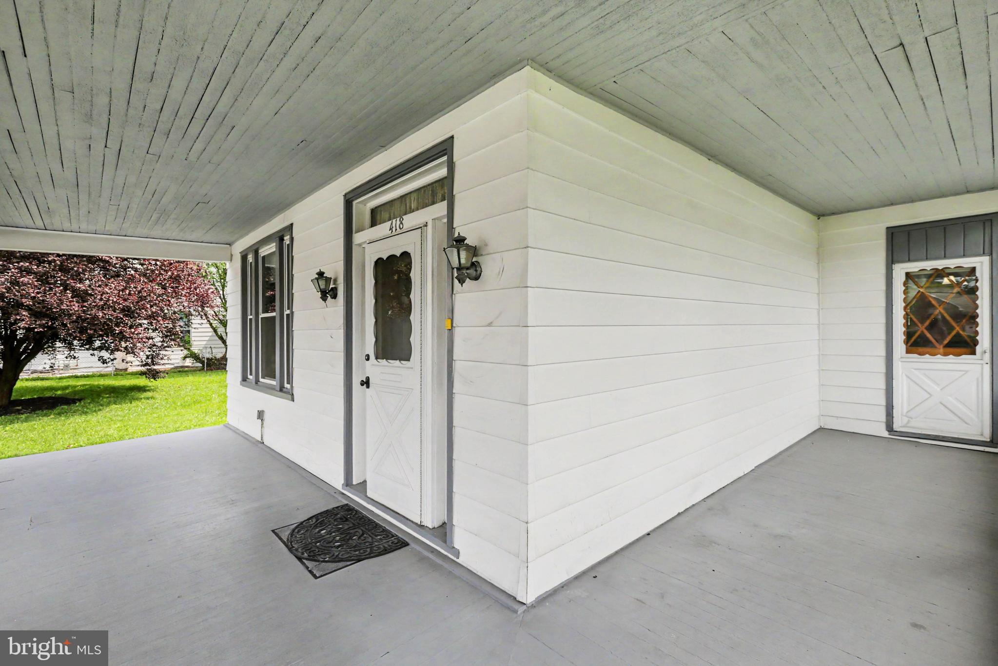 418 N 3RD STREET