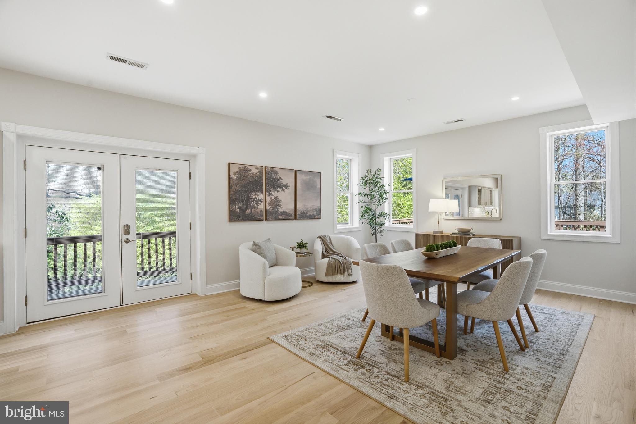 DUNN LORING GARDENS - Residential