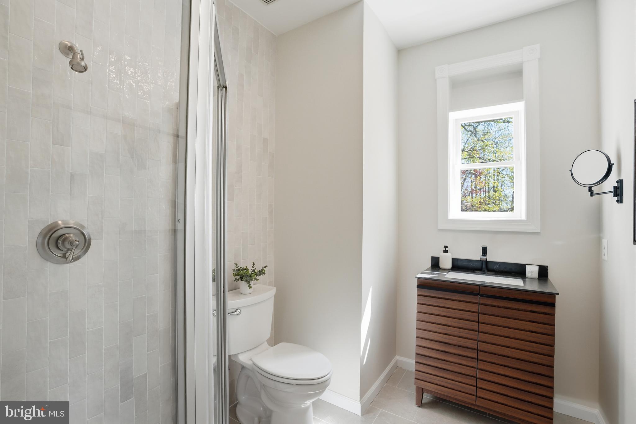 DUNN LORING GARDENS - Residential