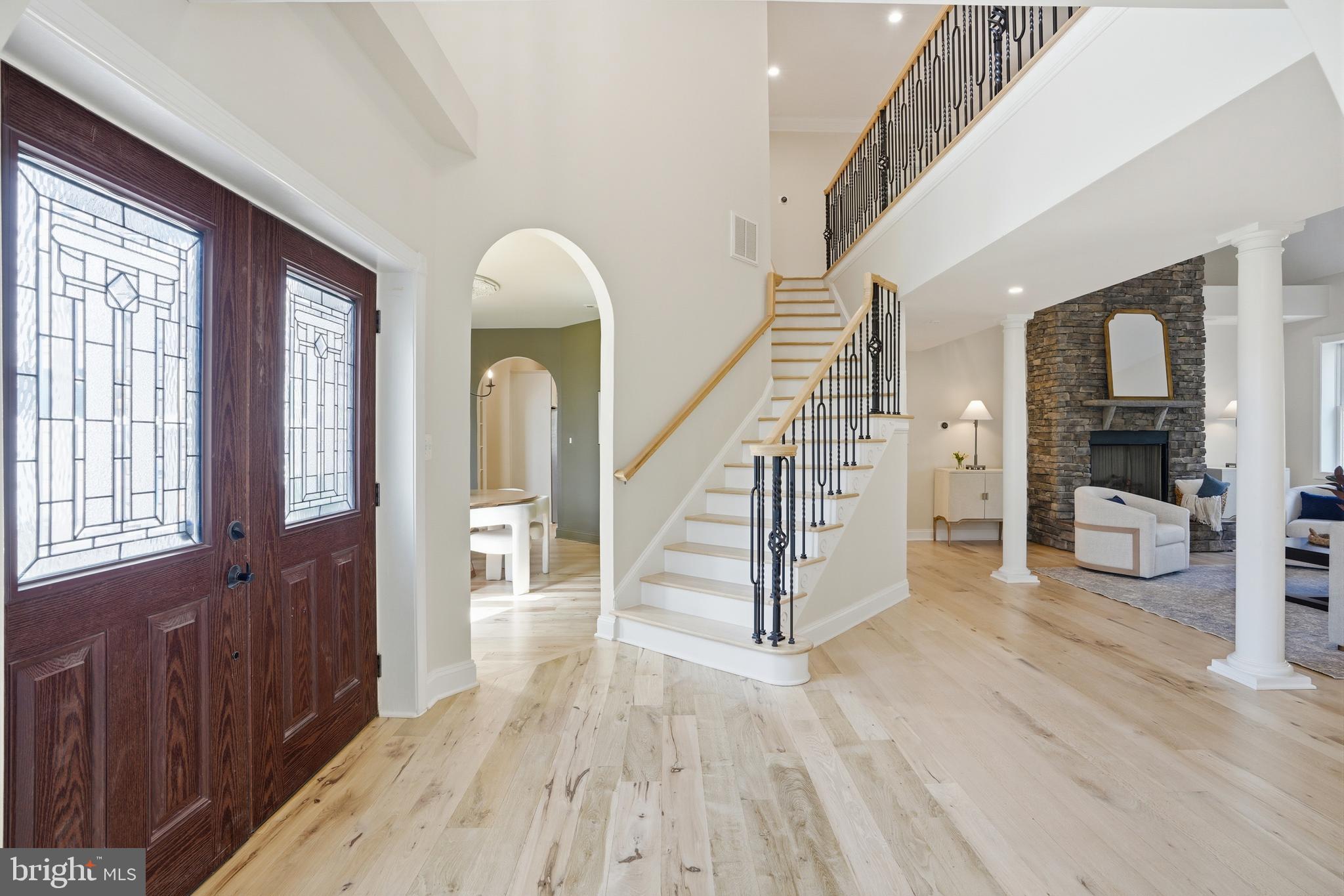 DUNN LORING GARDENS - Residential