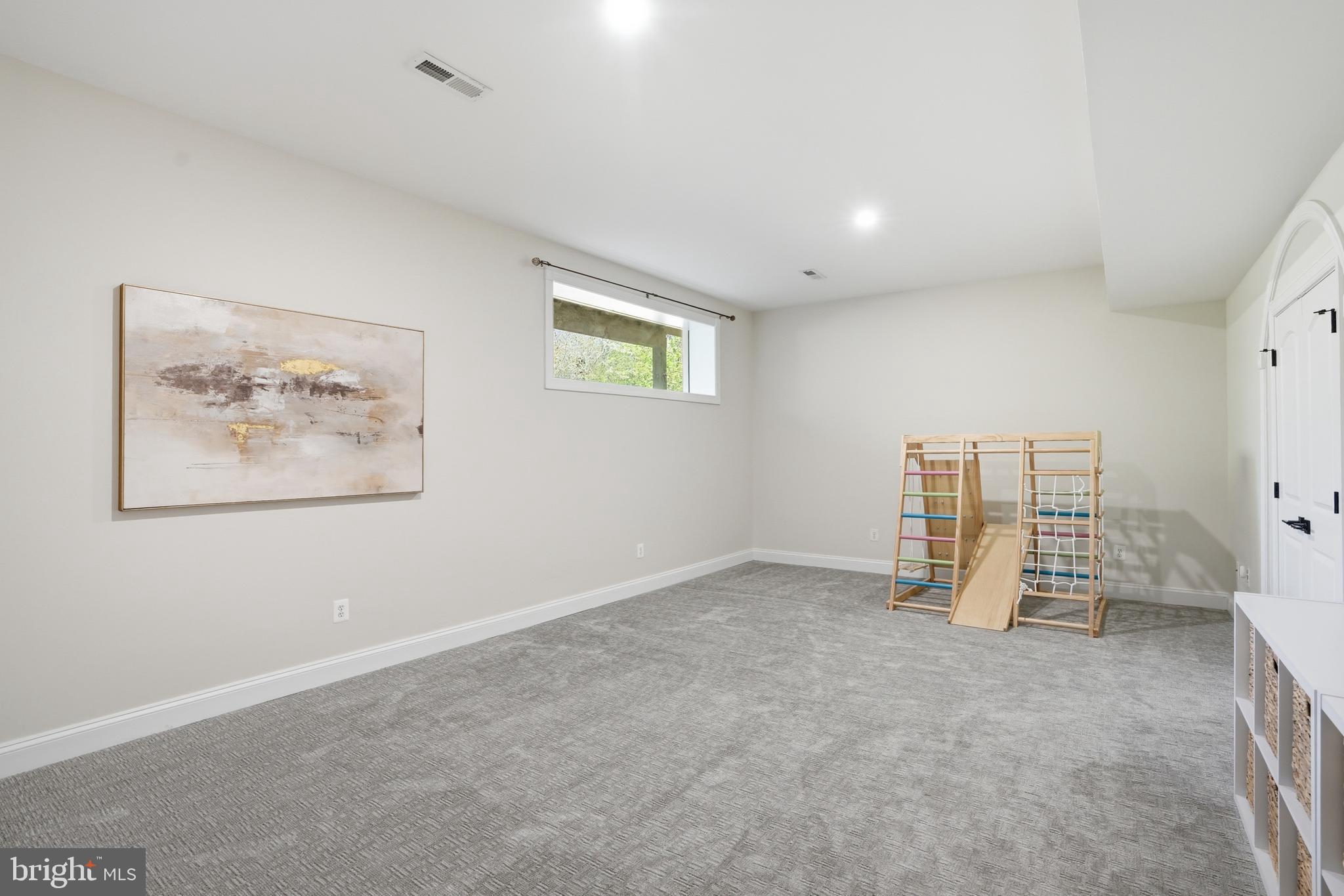 DUNN LORING GARDENS - Residential