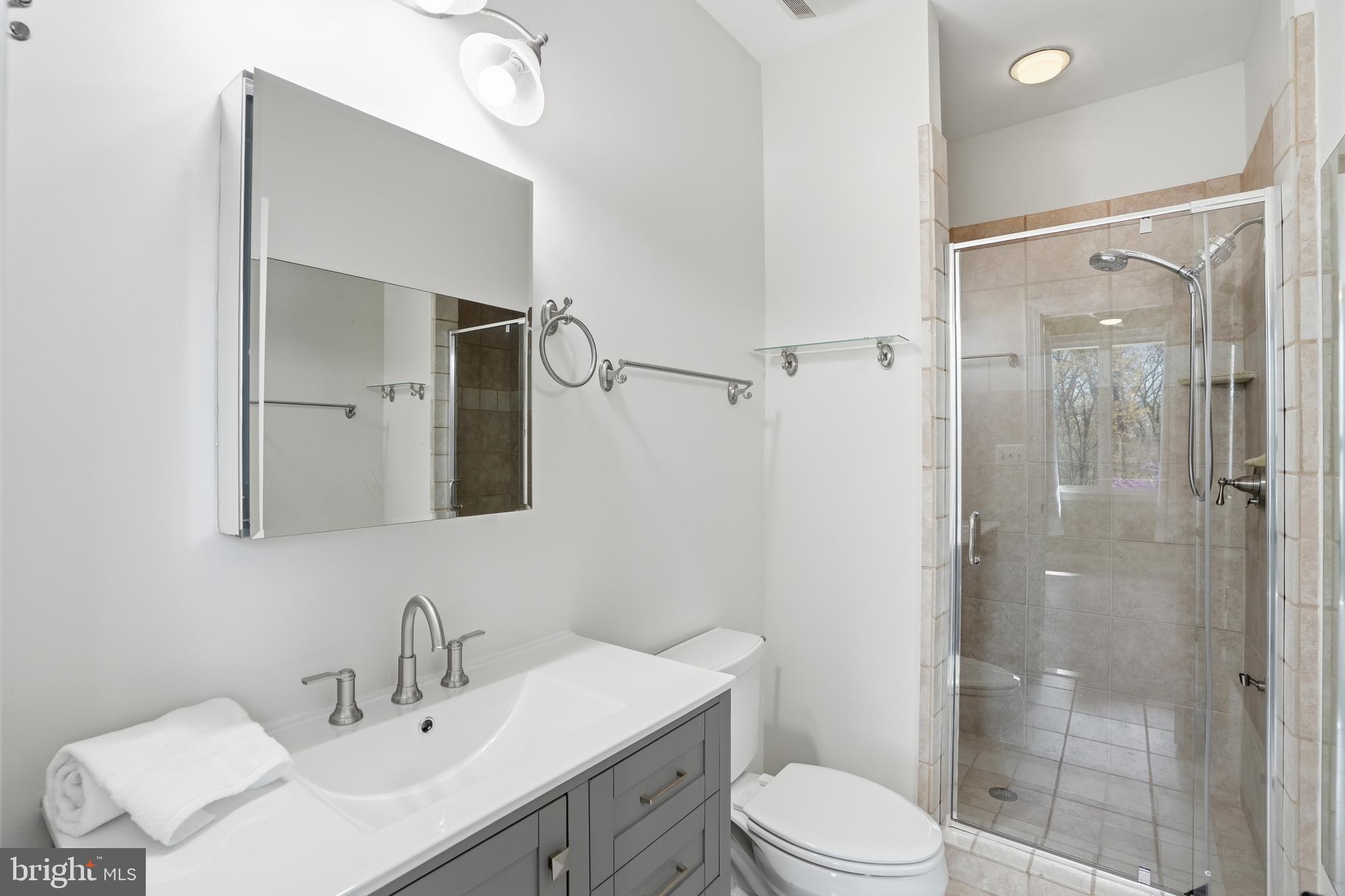 DUNN LORING GARDENS - Residential