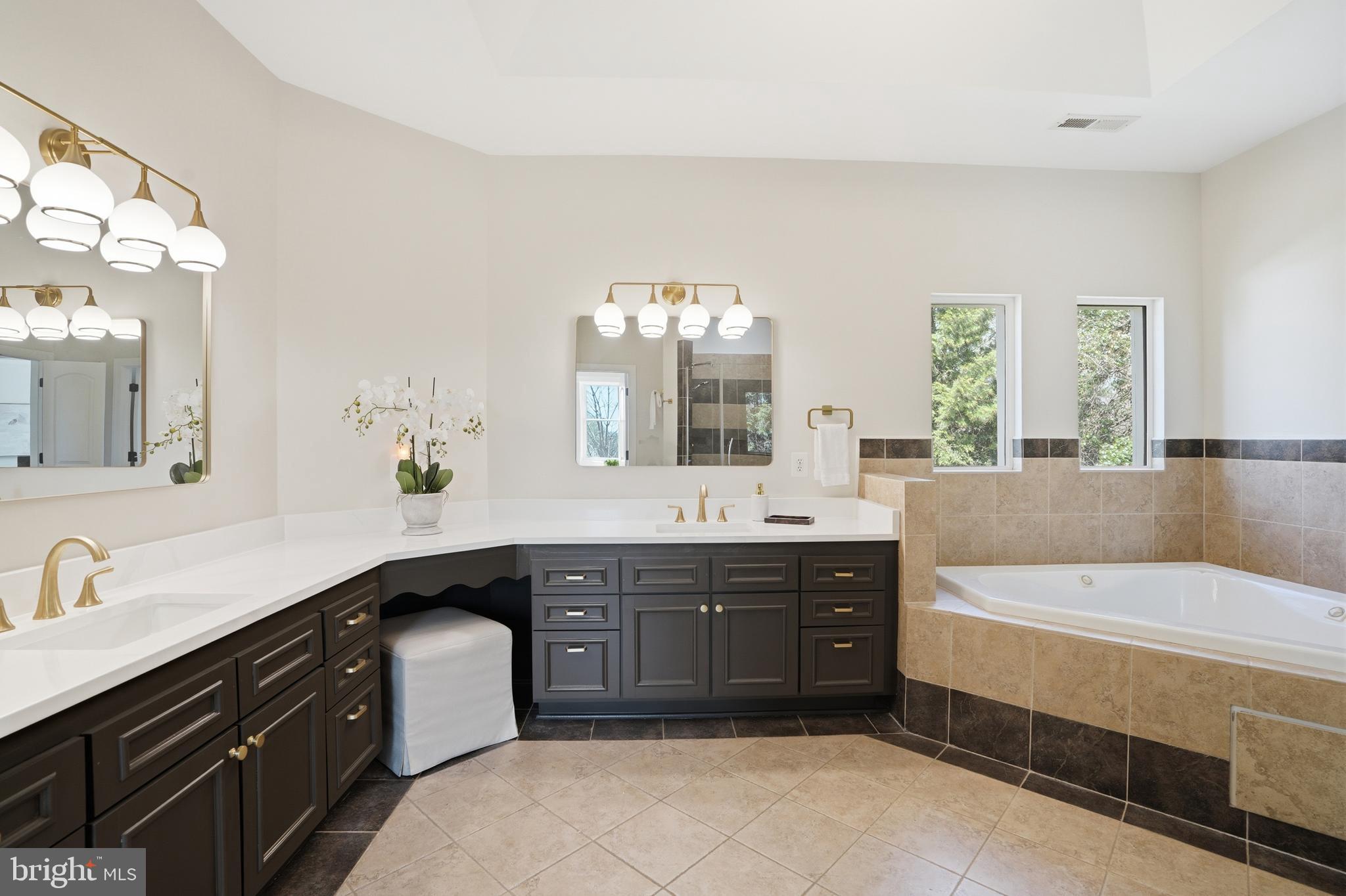 DUNN LORING GARDENS - Residential