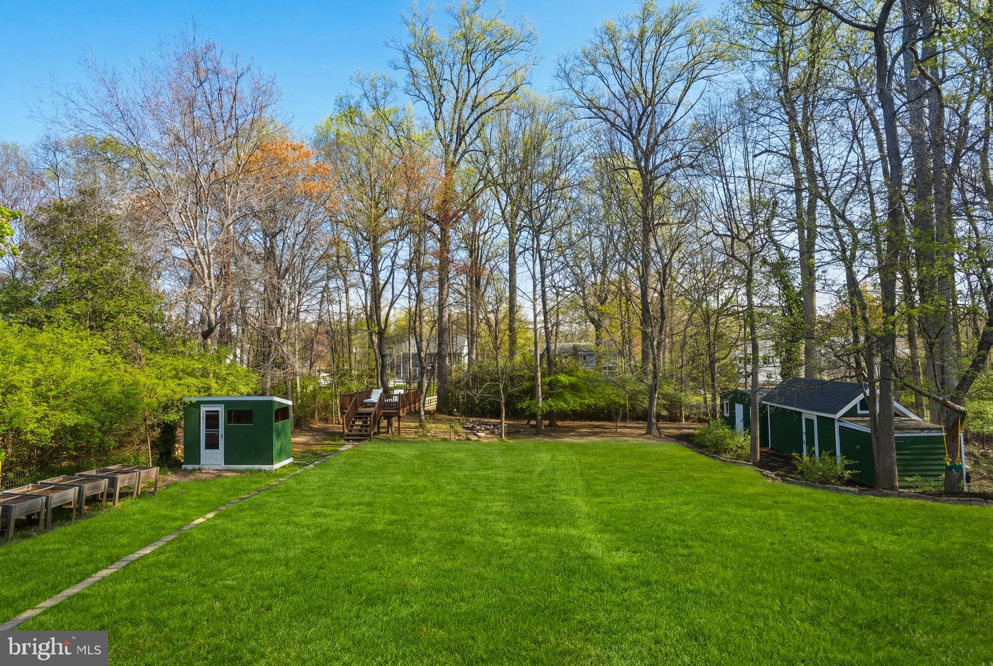 DUNN LORING GARDENS - Residential