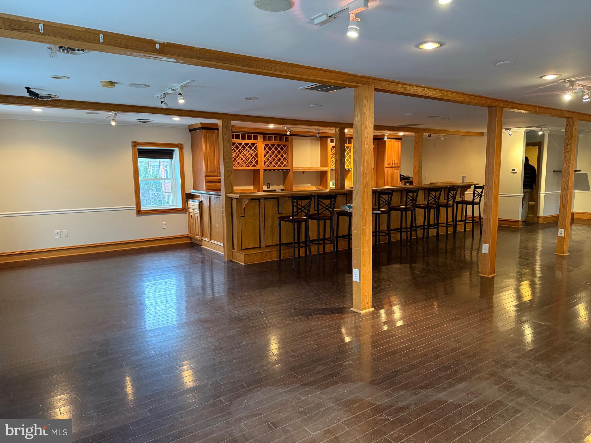 TOWN OF BATH - Commercial Sale