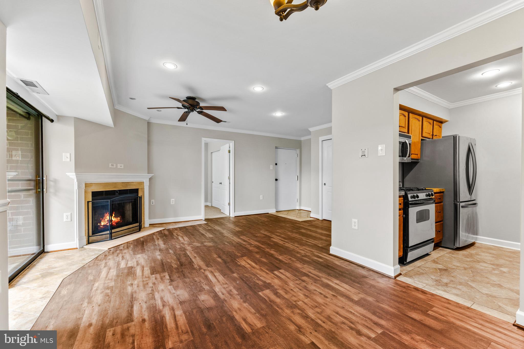 SUN VALLEY CONDOMINIUMS - Residential Lease