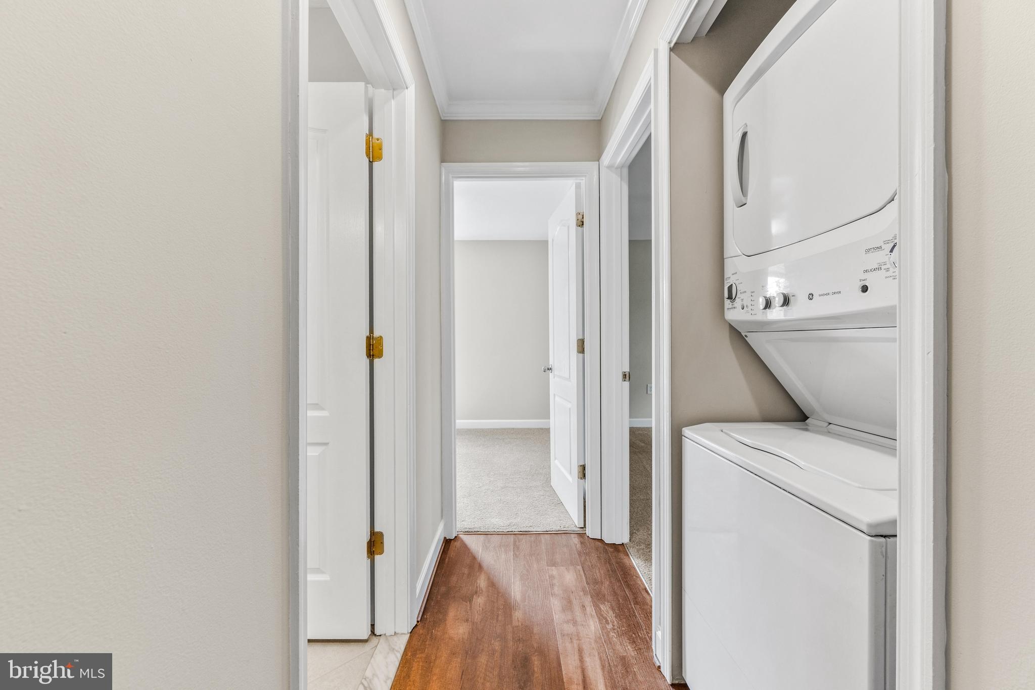 SUN VALLEY CONDOMINIUMS - Residential Lease