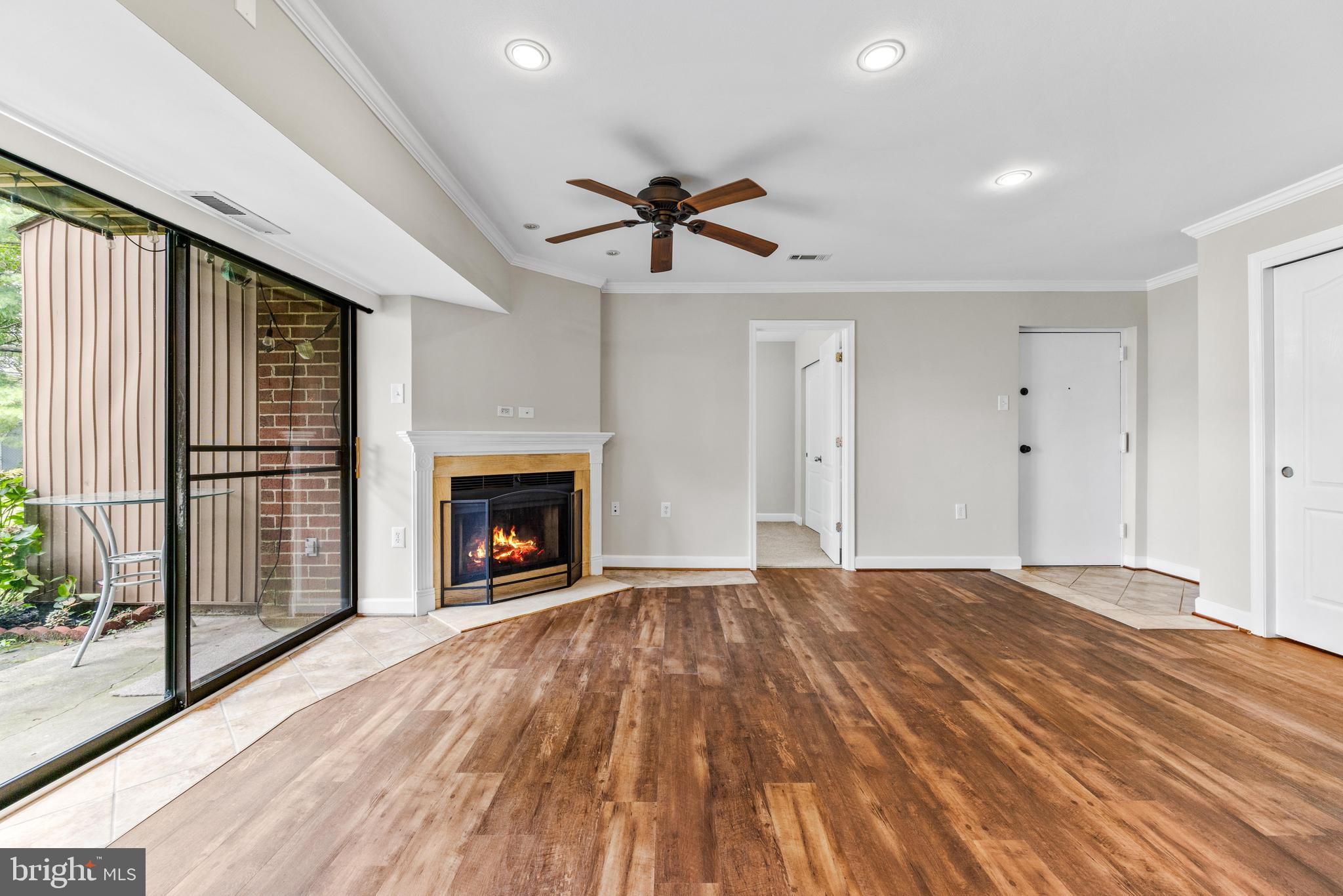 SUN VALLEY CONDOMINIUMS - Residential Lease