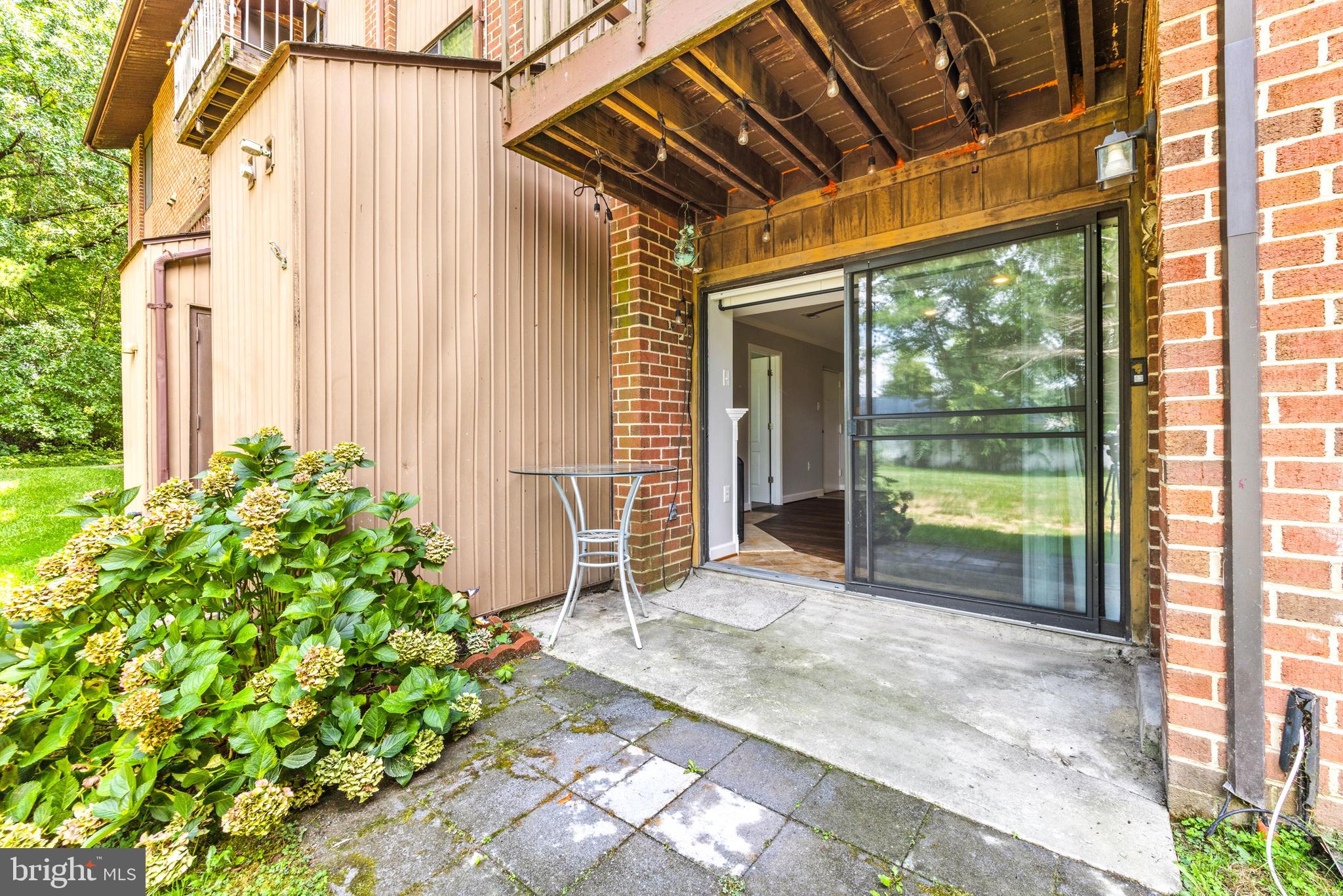 SUN VALLEY CONDOMINIUMS - Residential Lease