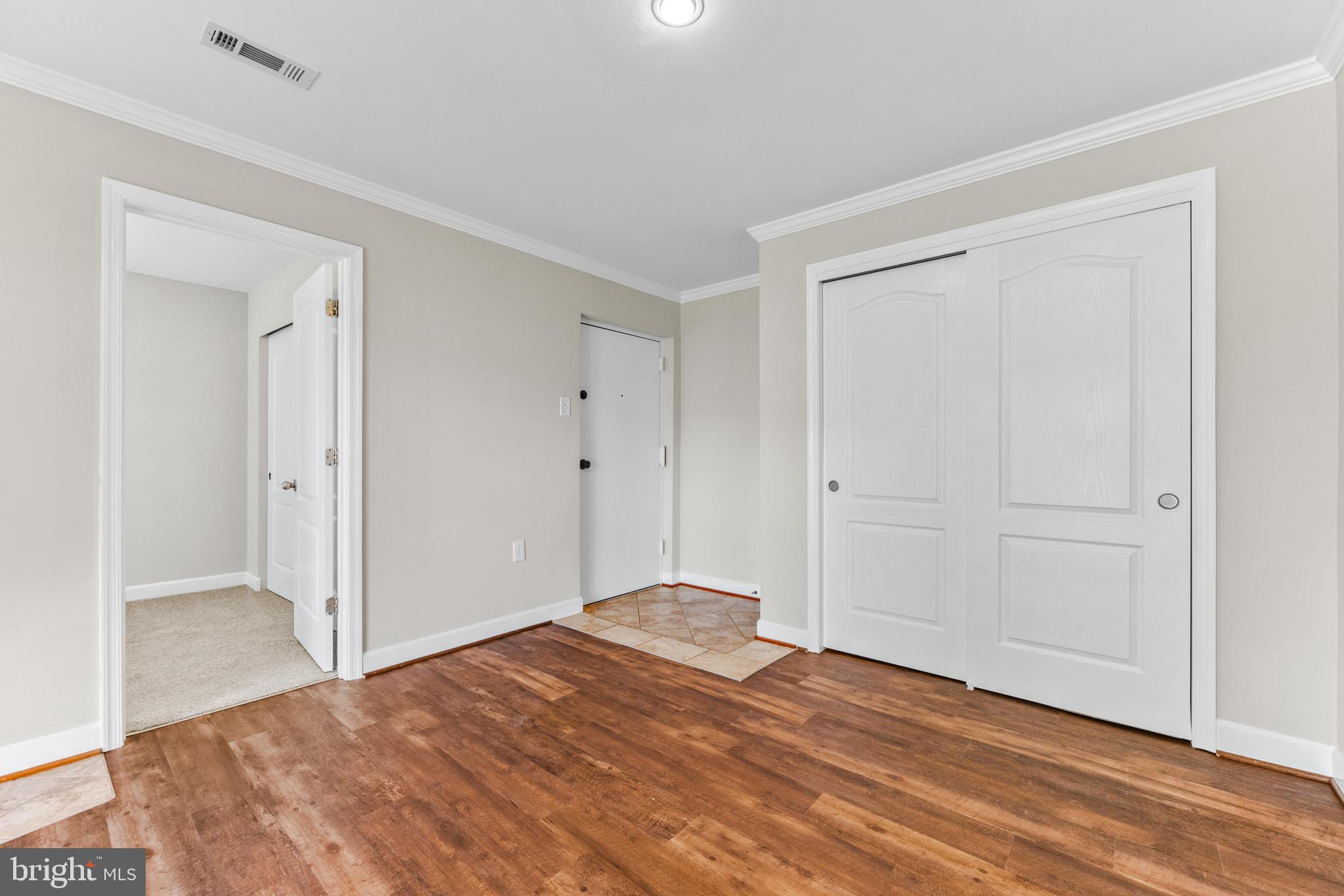 SUN VALLEY CONDOMINIUMS - Residential Lease