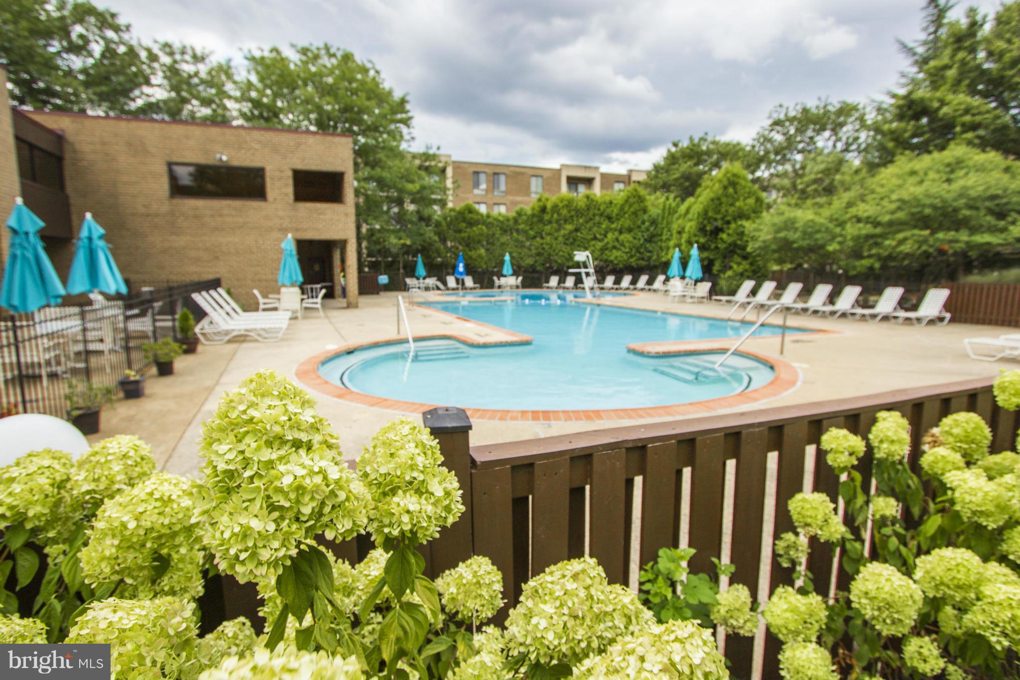 THE PLAZA - Residential