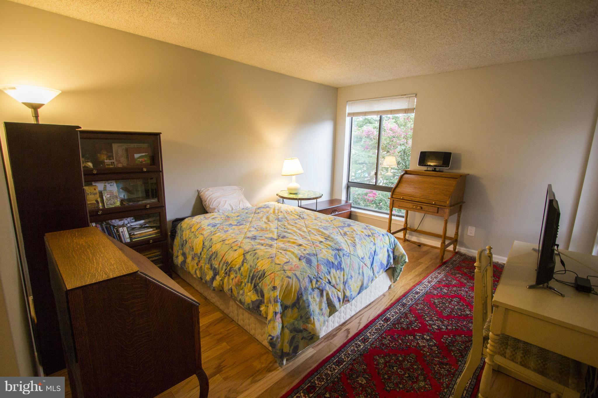 THE PLAZA - Residential