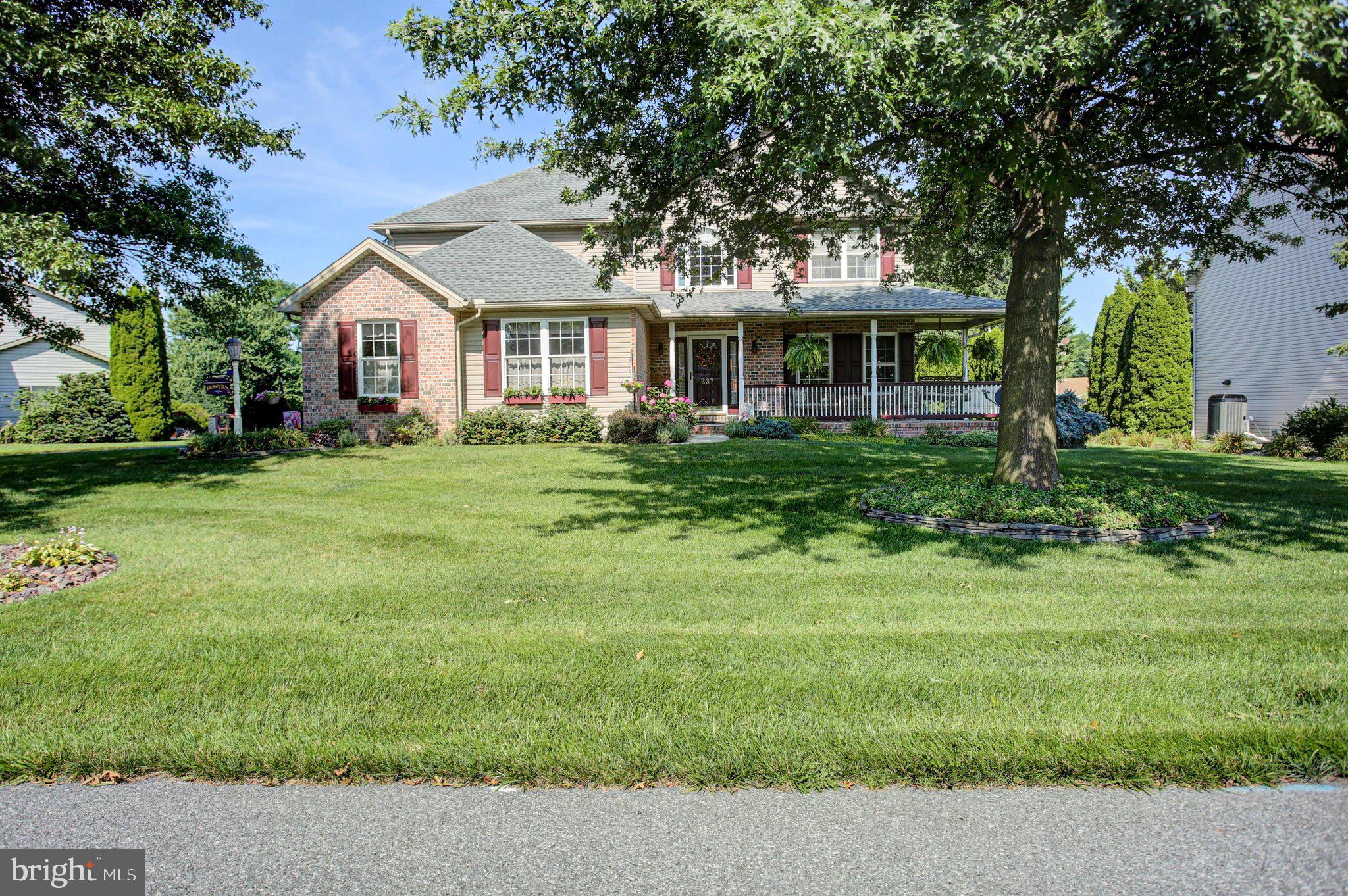 237 HICKORY LANE