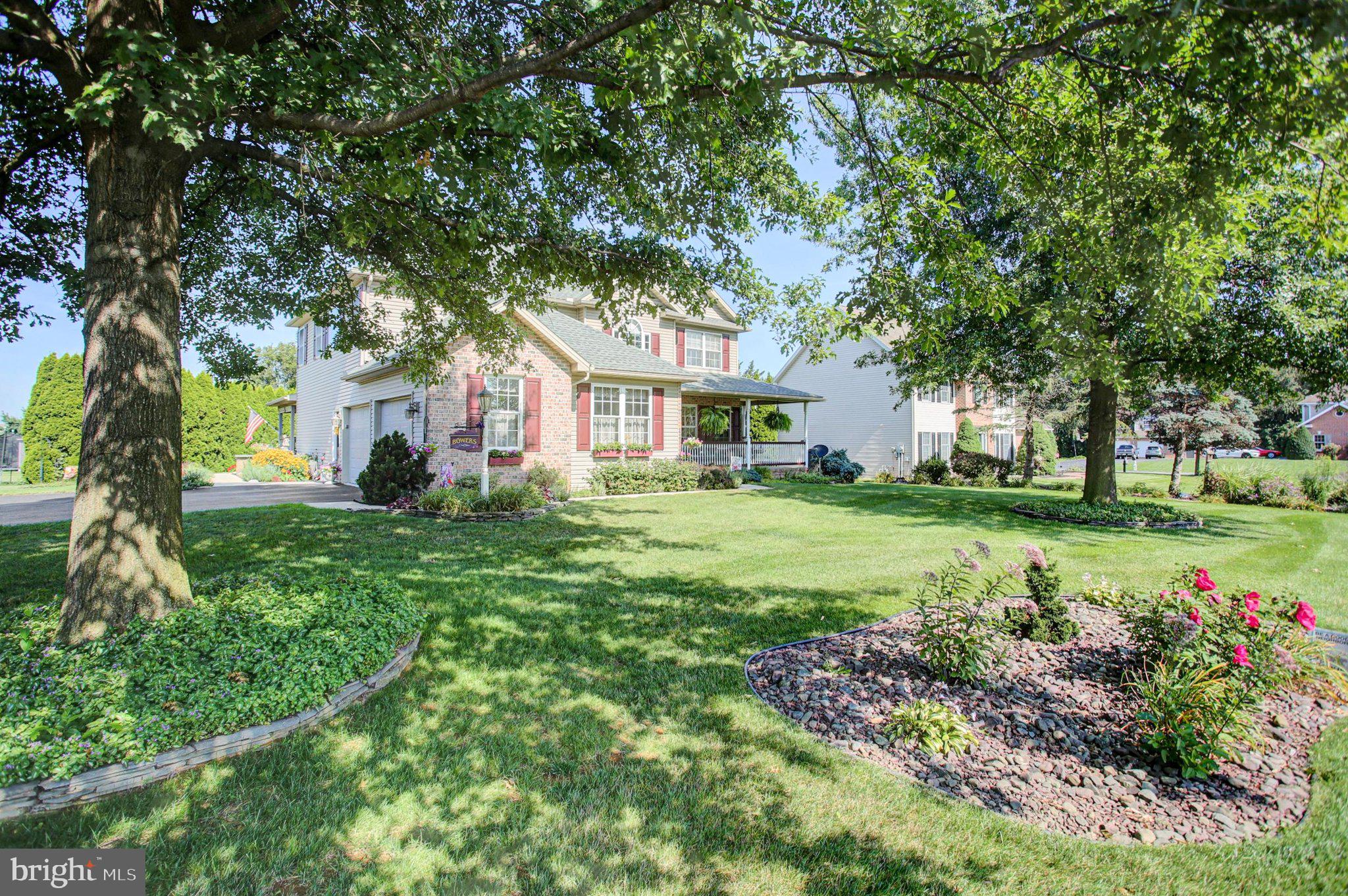 237 HICKORY LANE