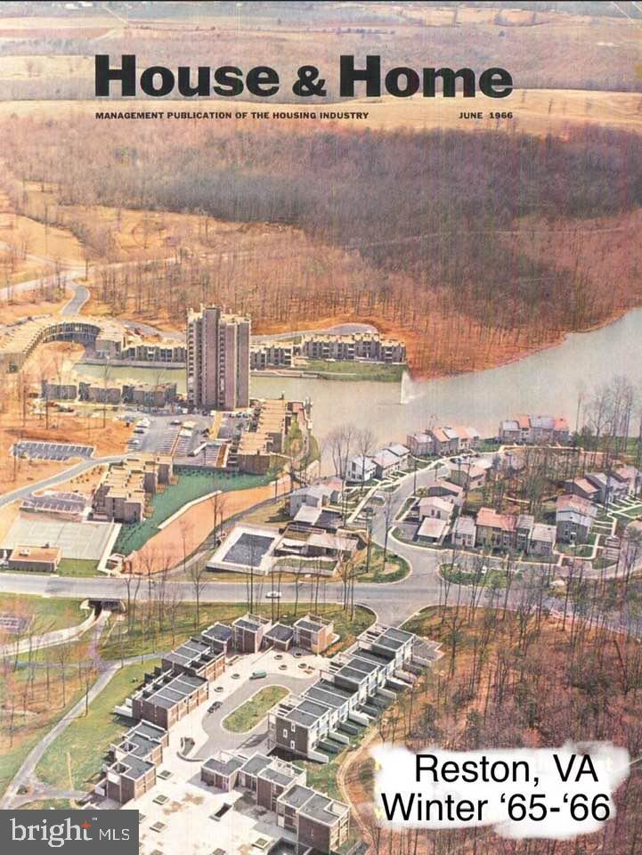 WASHINGTON PLAZA - Residential