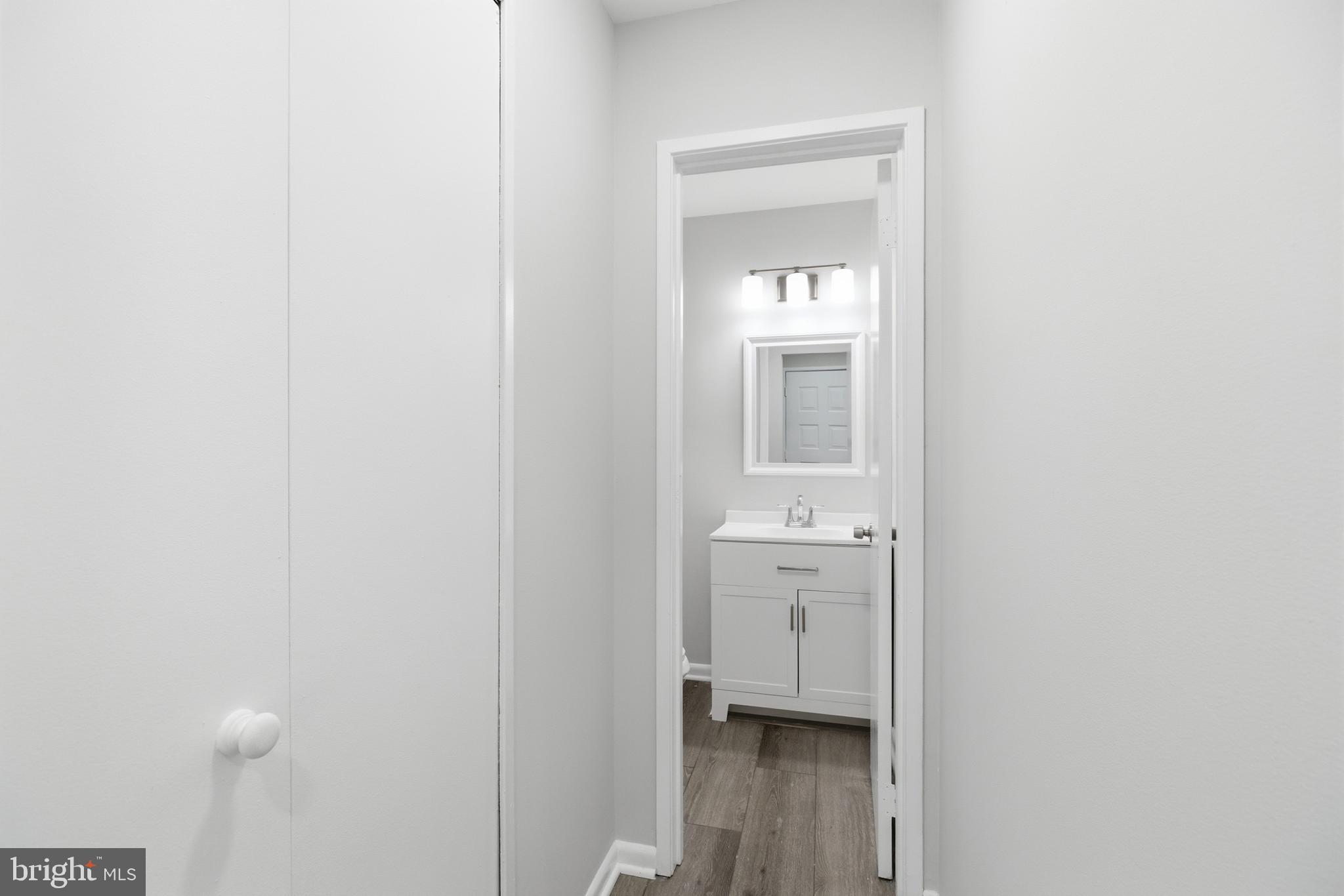 BOSTON RIDGE - Residential
