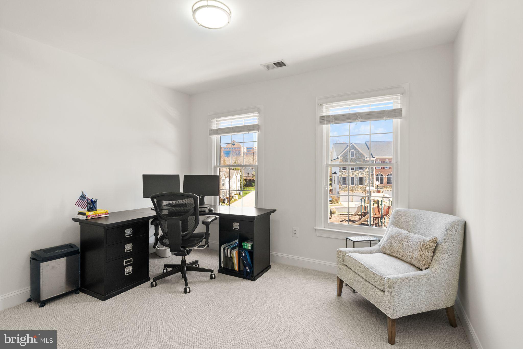 RIDGE TOP - Residential