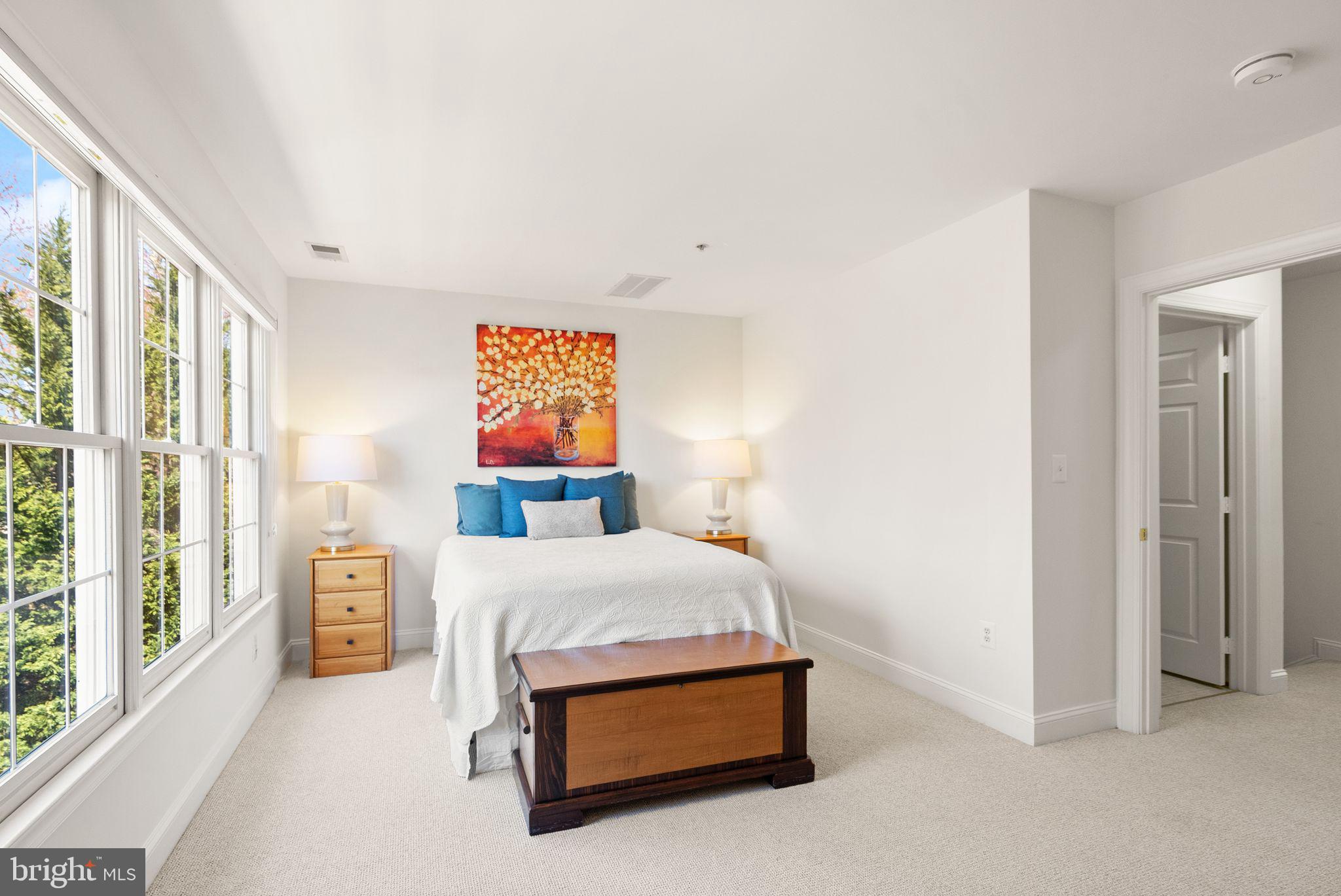 RIDGE TOP - Residential