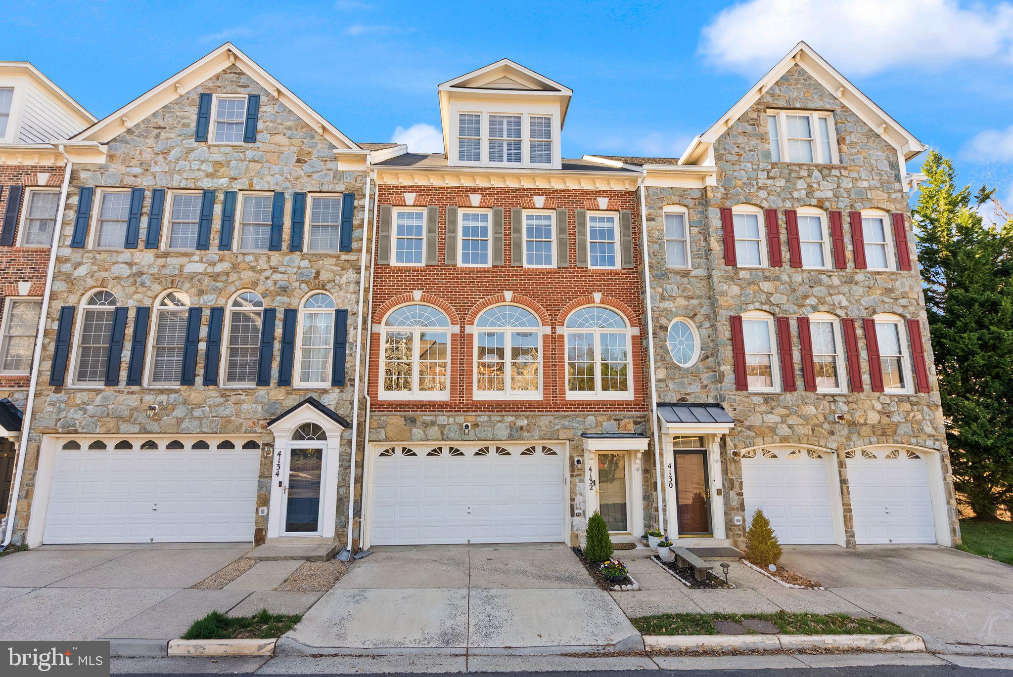 RIDGE TOP - Residential