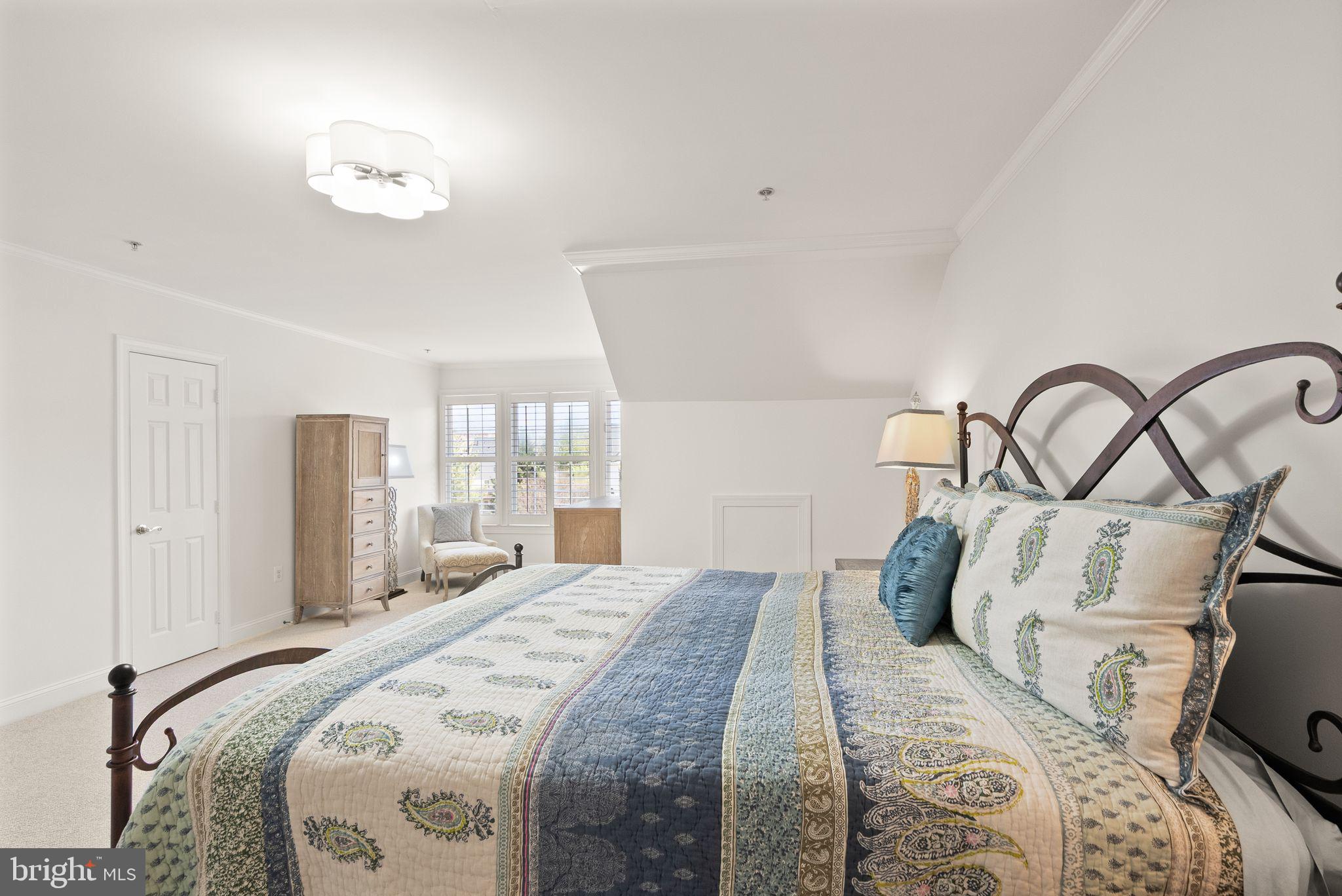 RIDGE TOP - Residential