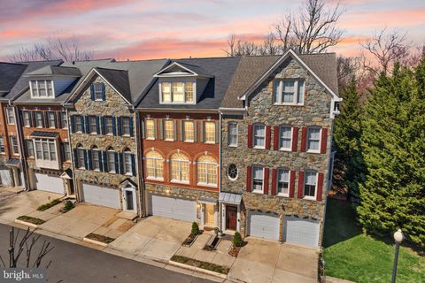 4132 TIMBER LOG WAY FAIRFAX VA 22030