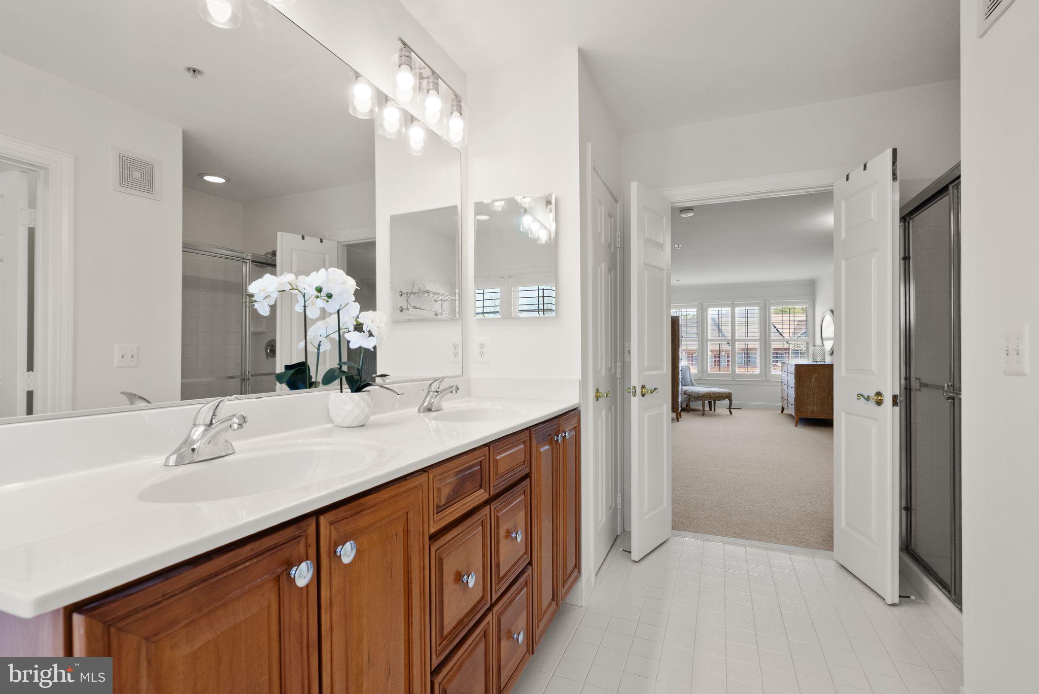 RIDGE TOP - Residential