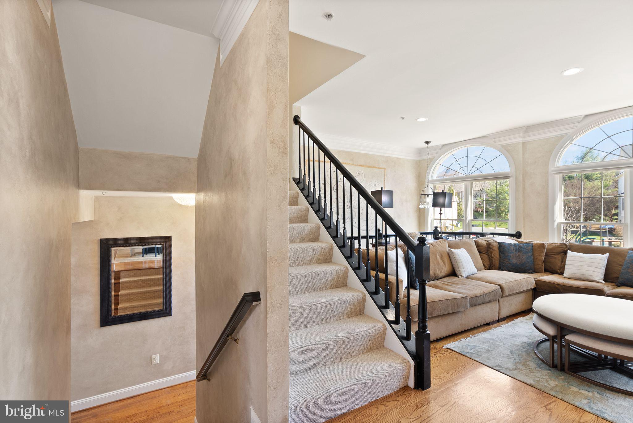 RIDGE TOP - Residential