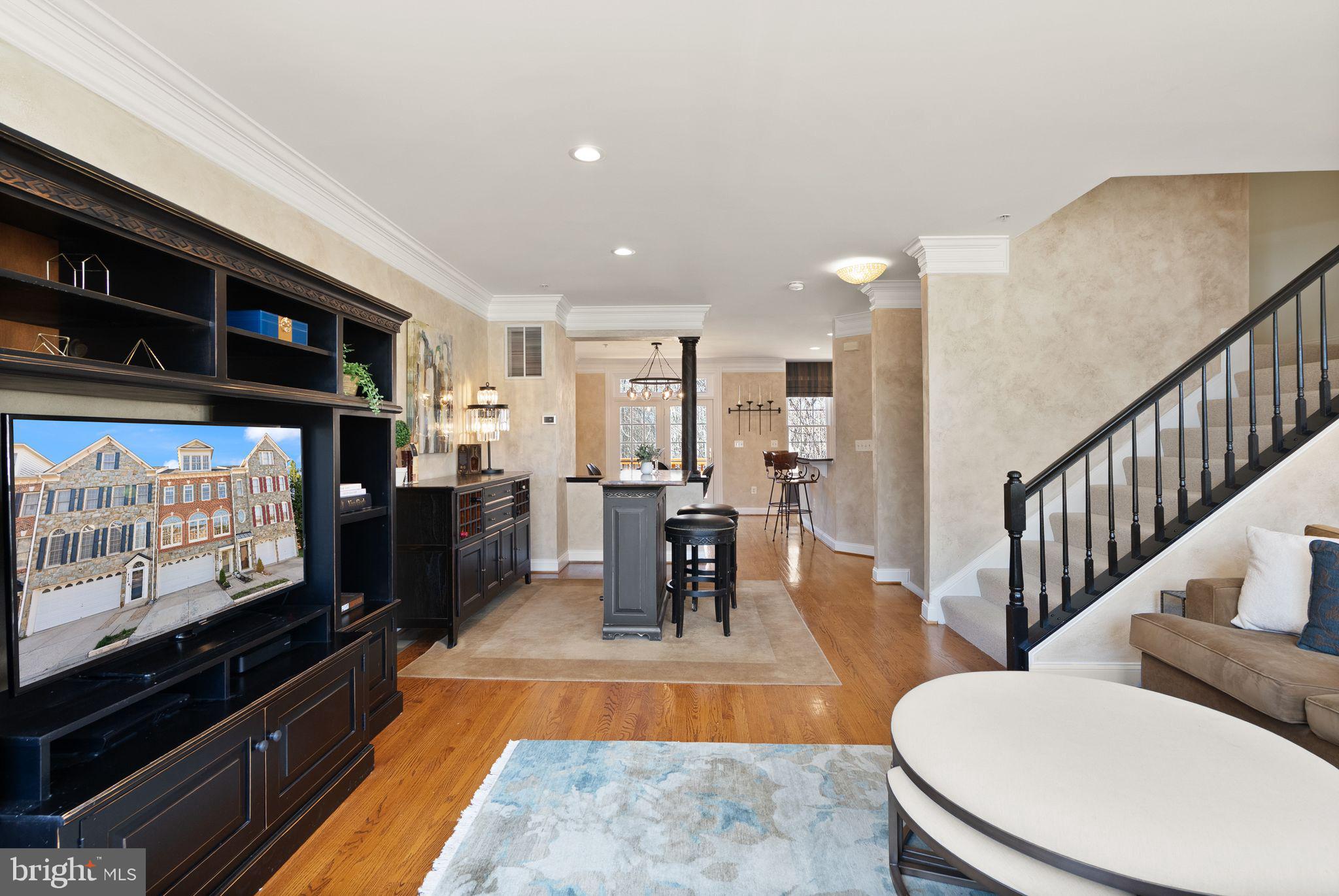 RIDGE TOP - Residential