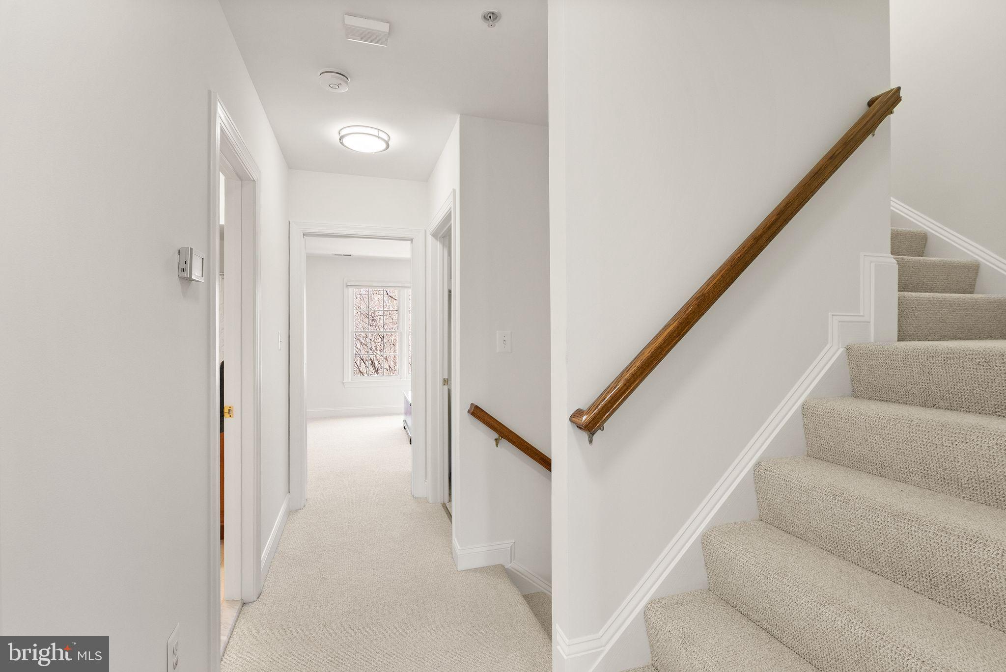 RIDGE TOP - Residential