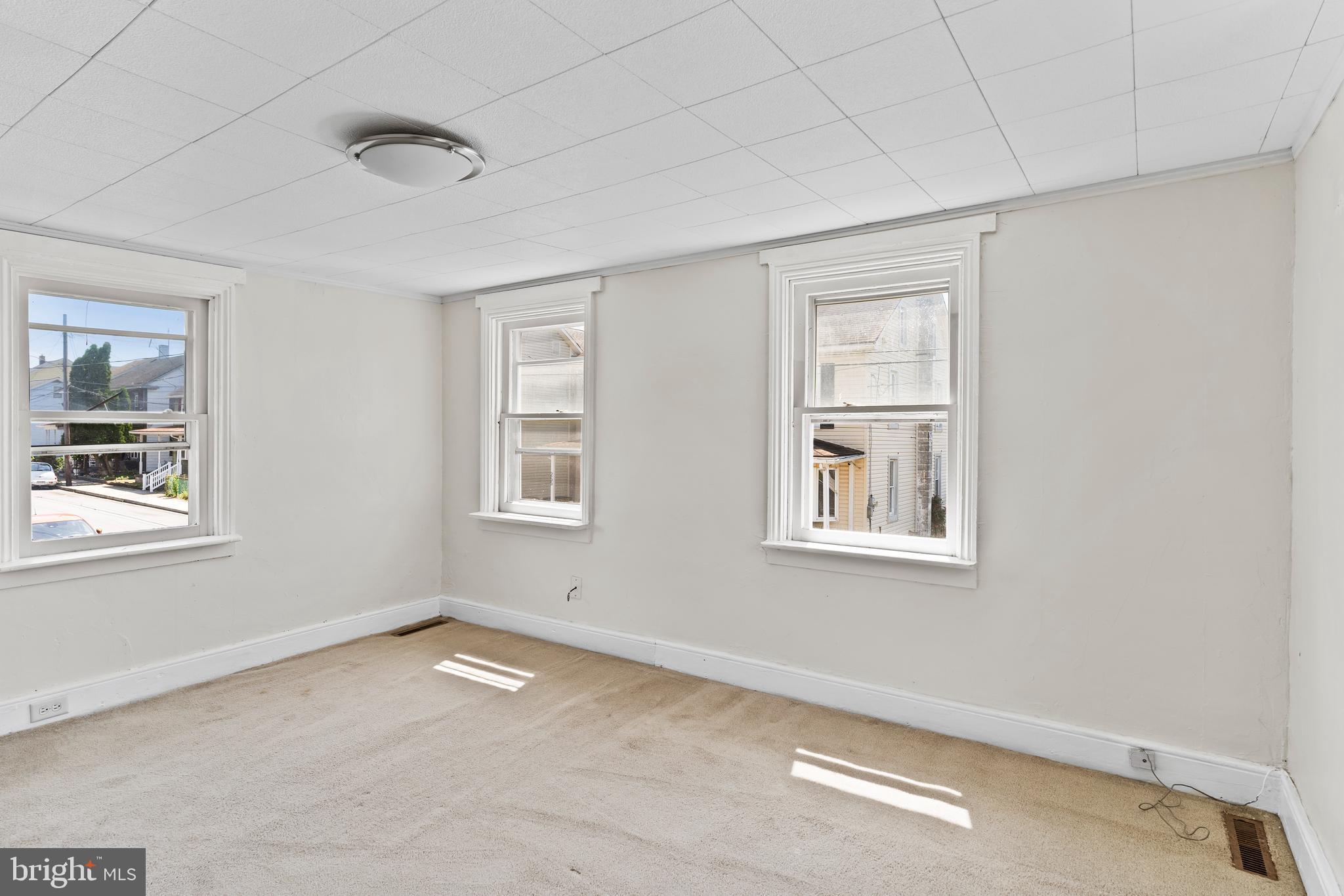 HUMMELSTOWN BOROUGH - Residential