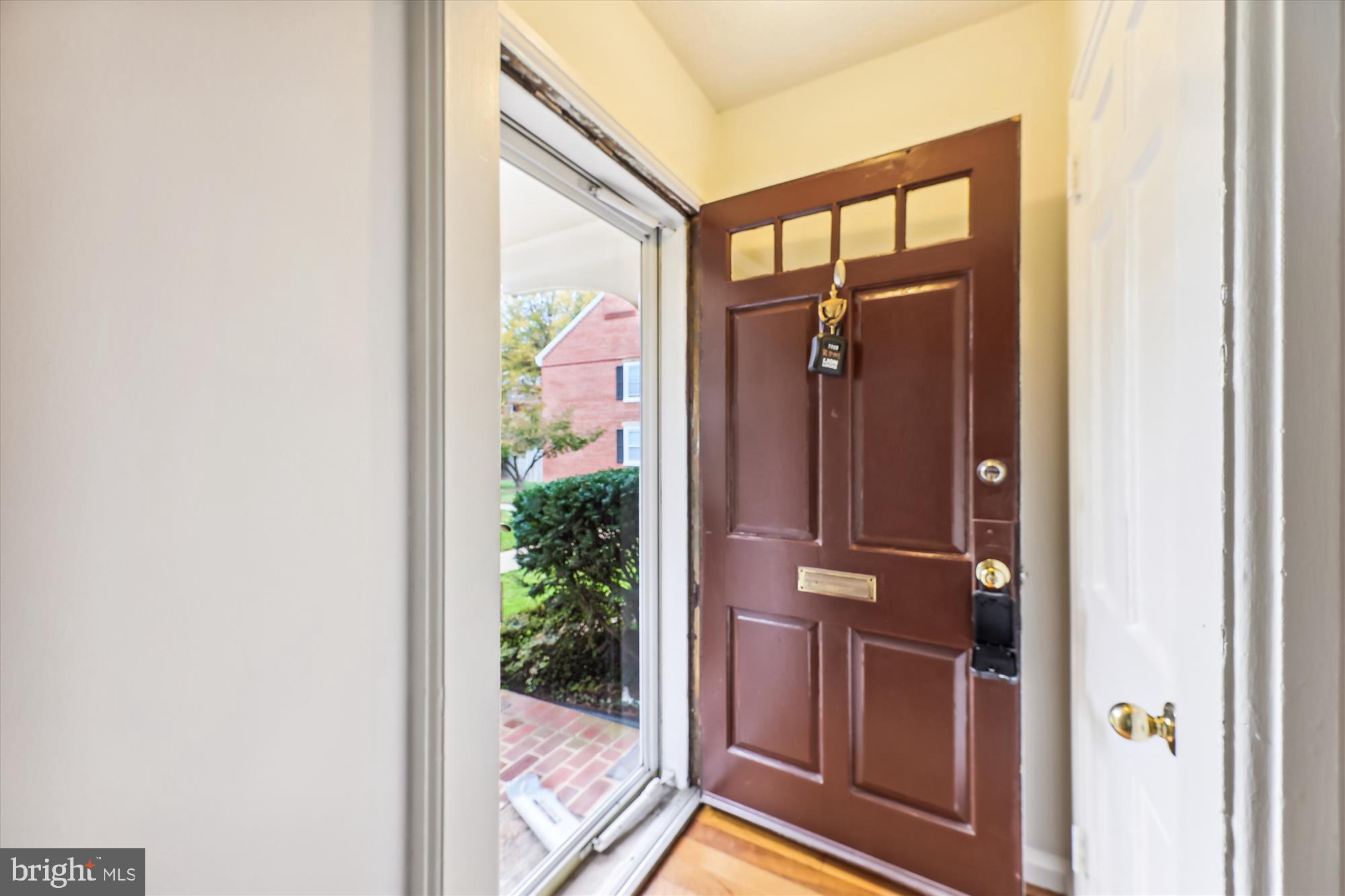 FAIRLINGTON GLEN - Residential Lease