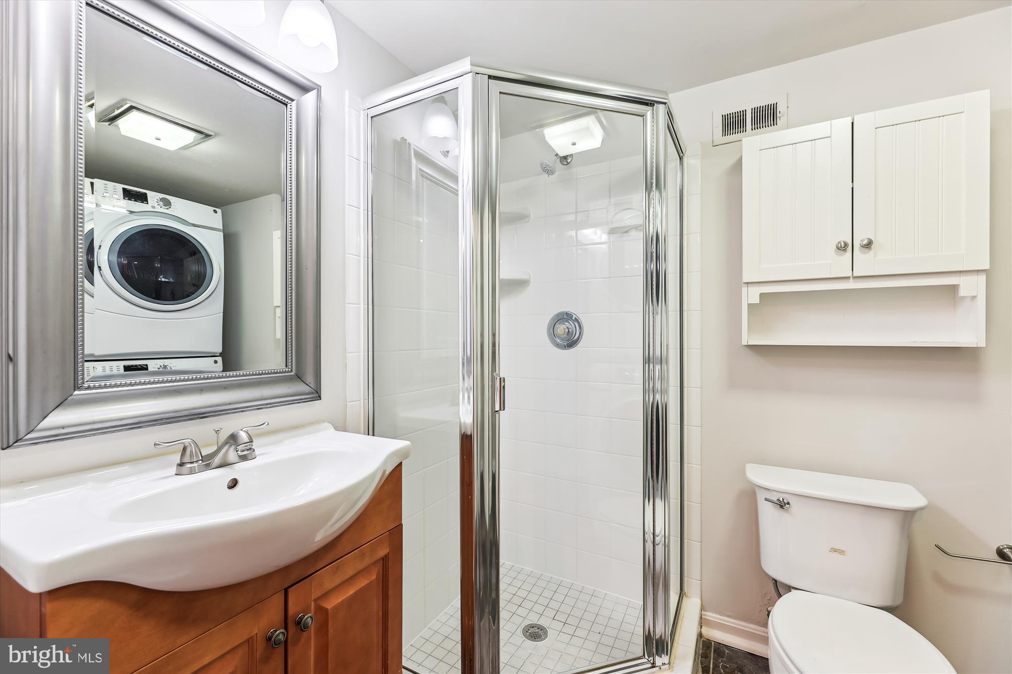 FAIRLINGTON GLEN - Residential Lease