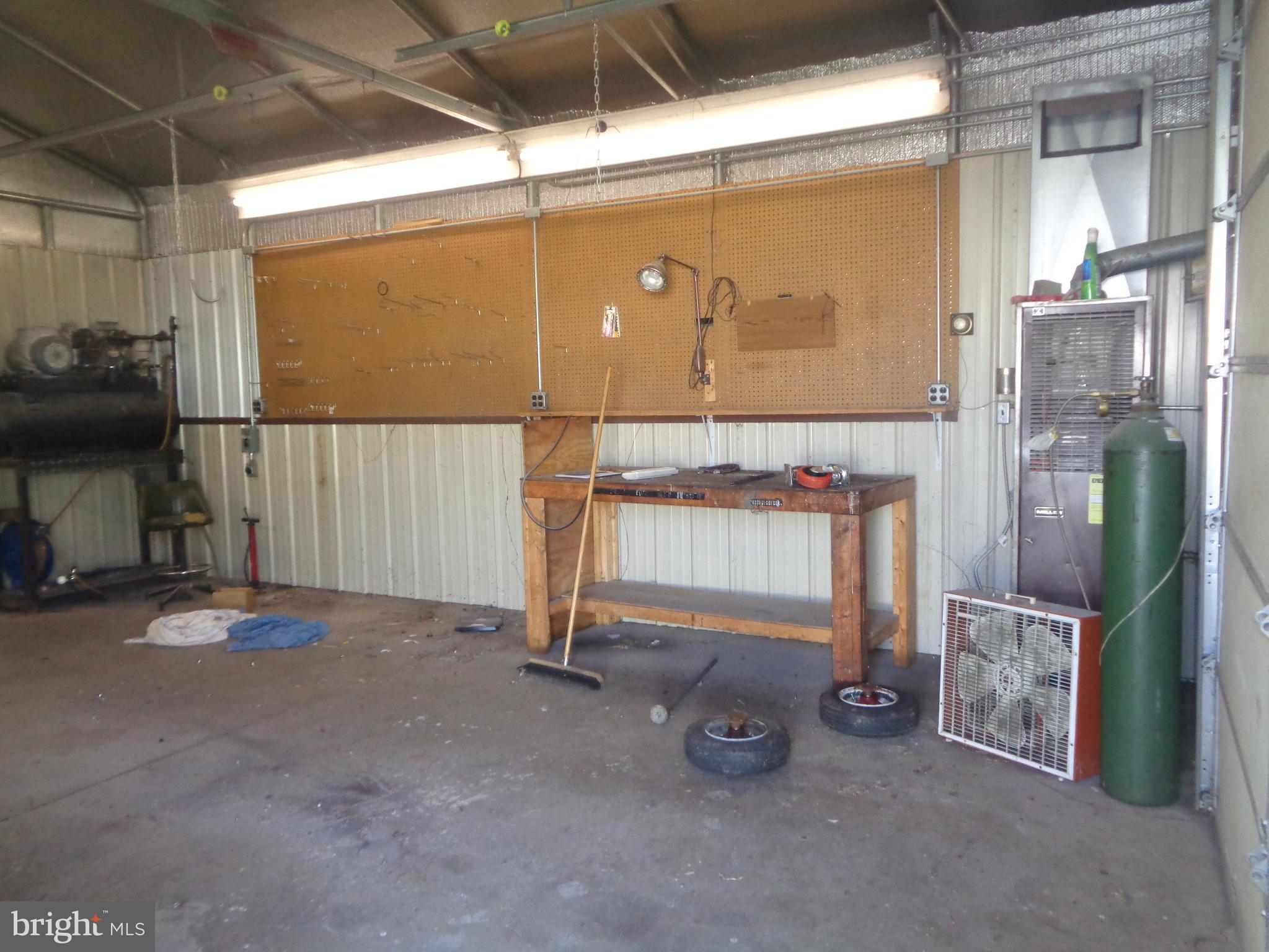 LEWISTOWN BORO - Residential