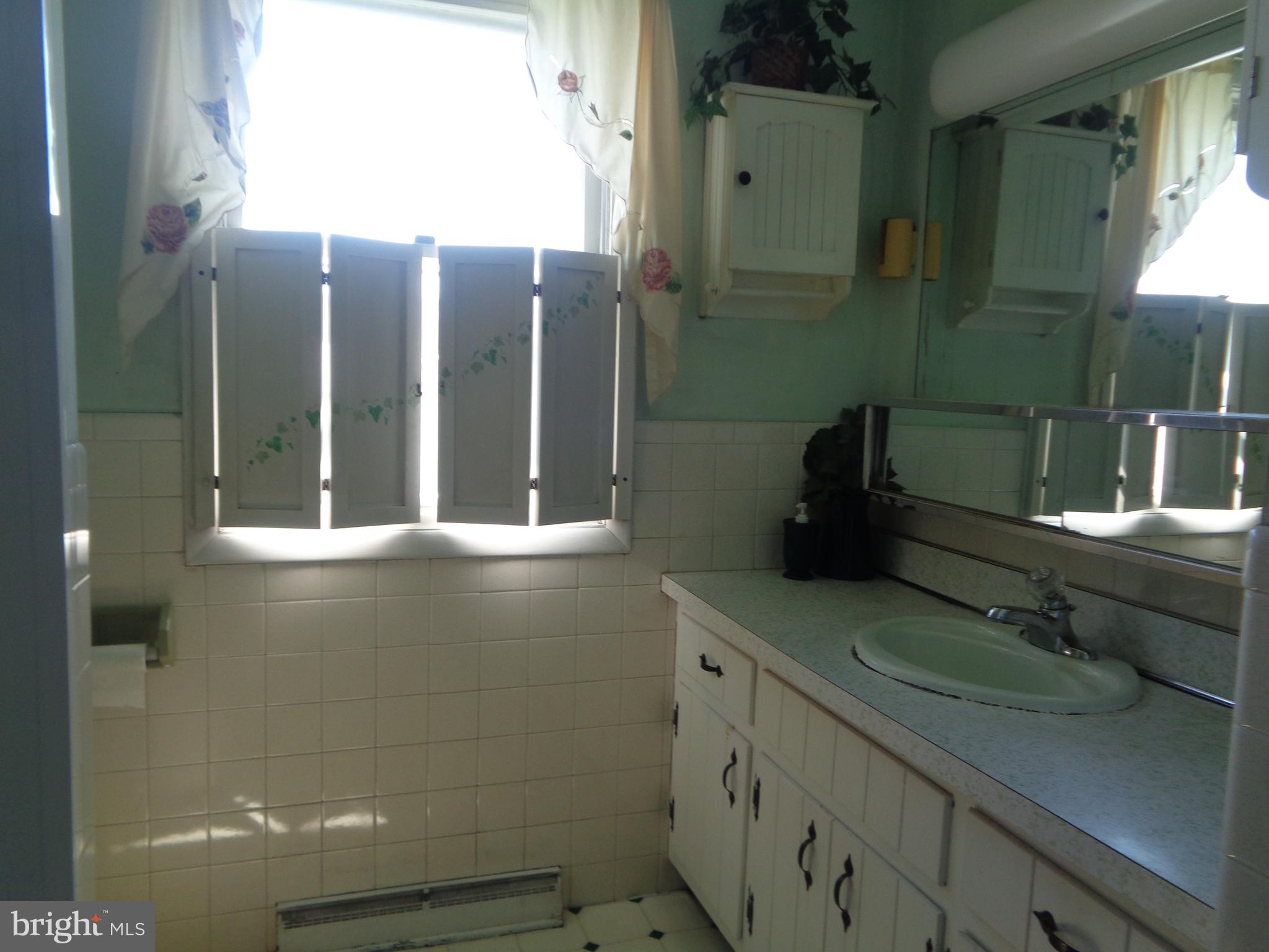 LEWISTOWN BORO - Residential