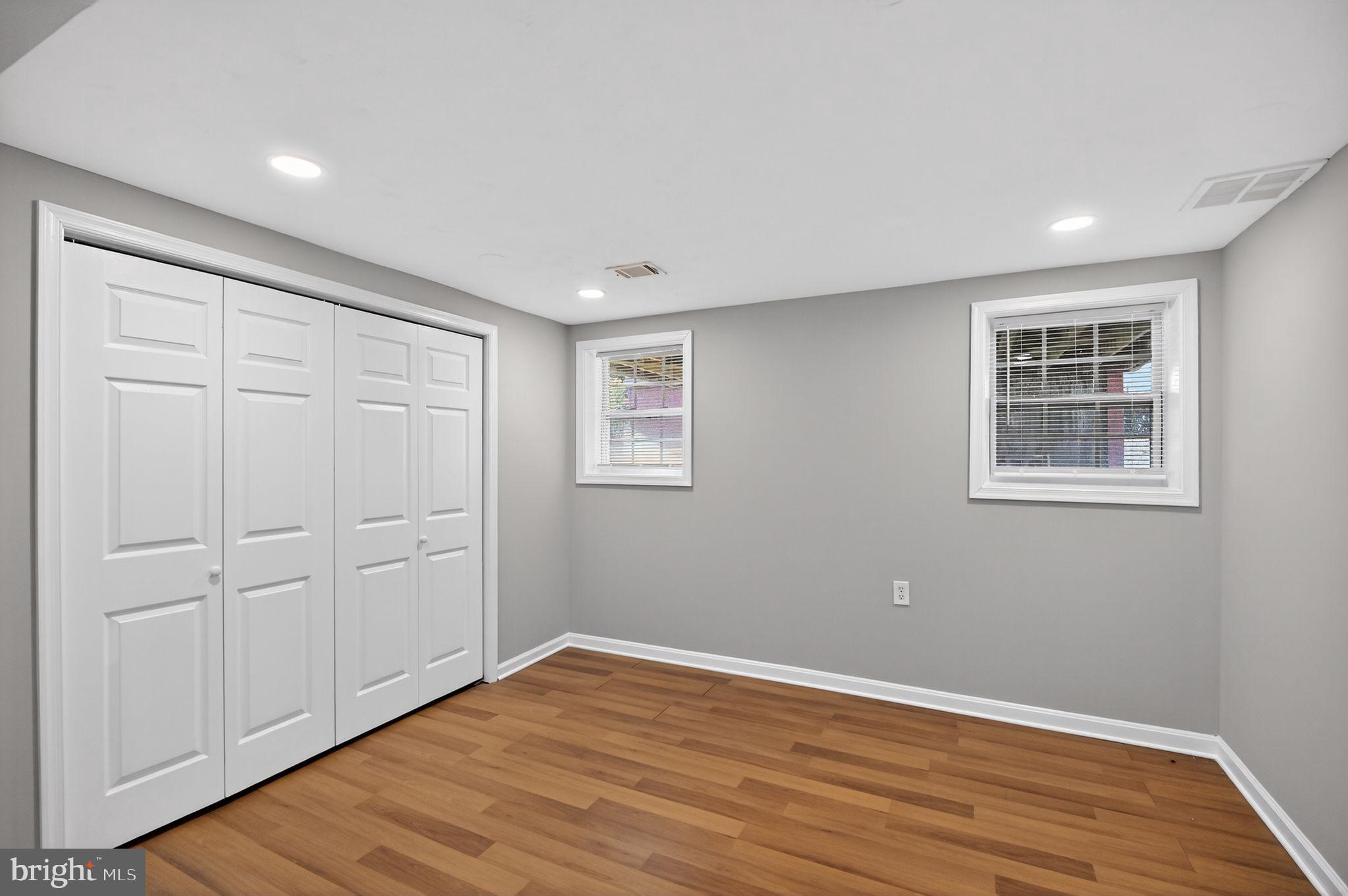 WOODLAWN TERRACE - Residential