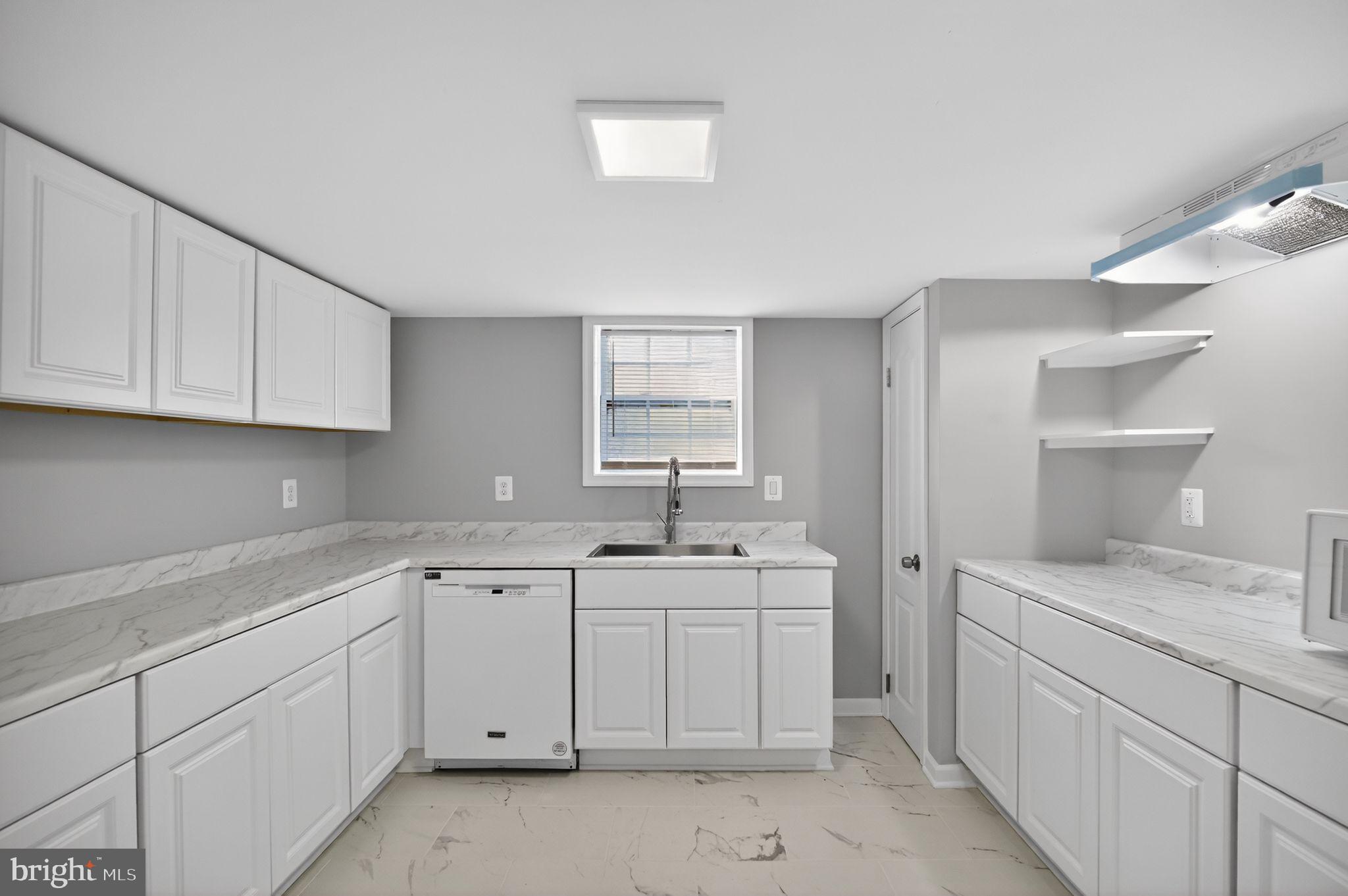 WOODLAWN TERRACE - Residential