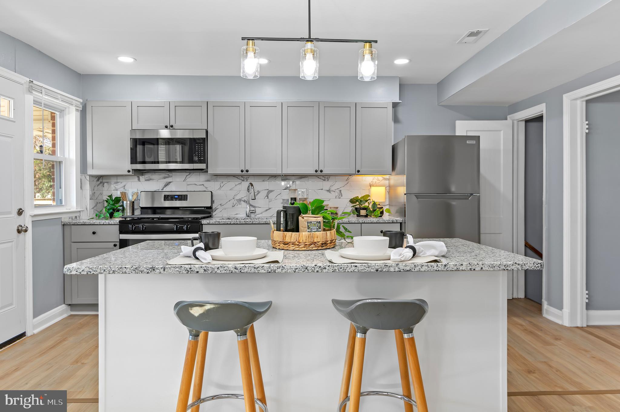 ROGNEL HEIGHTS - Residential