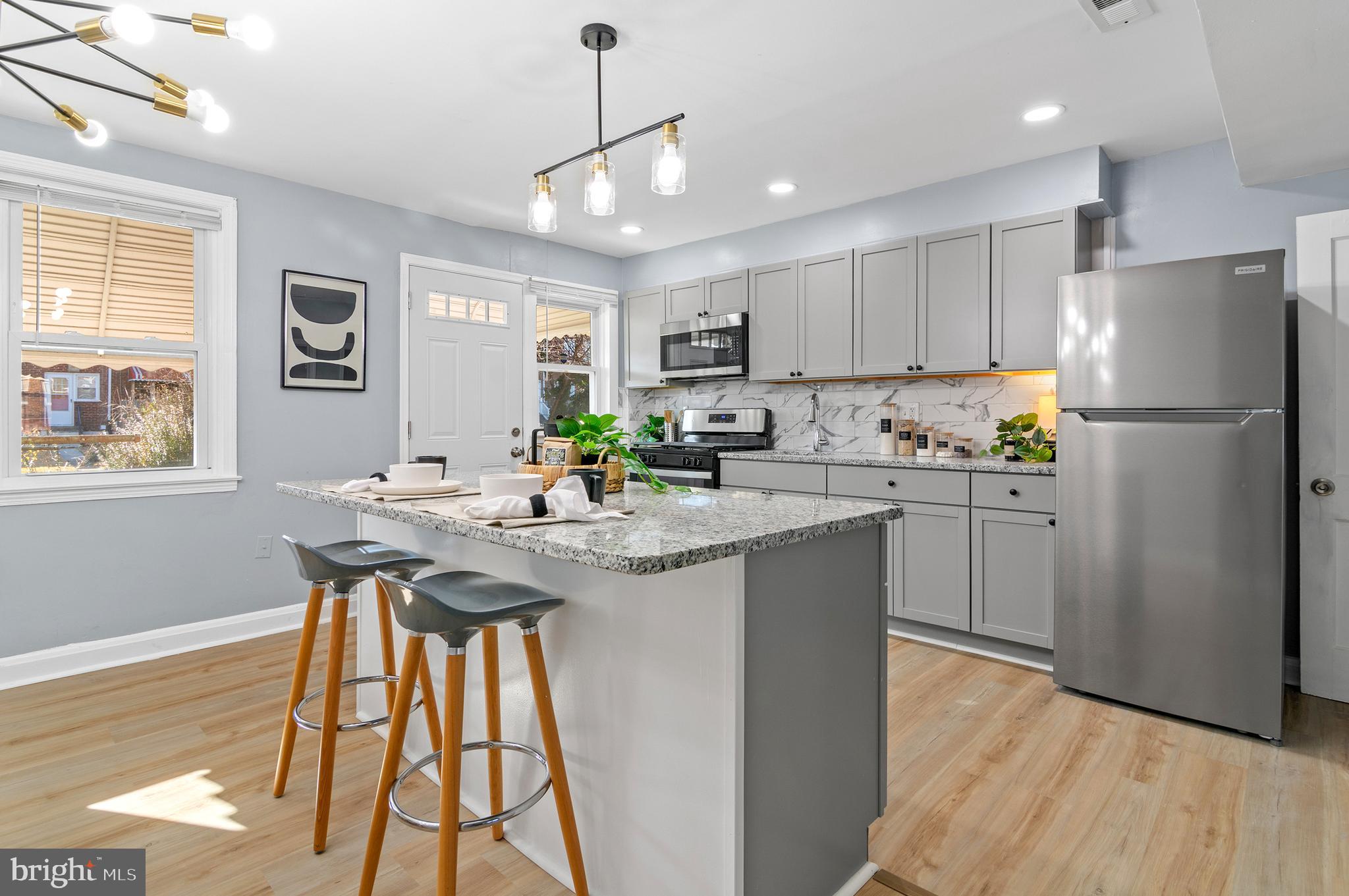 ROGNEL HEIGHTS - Residential