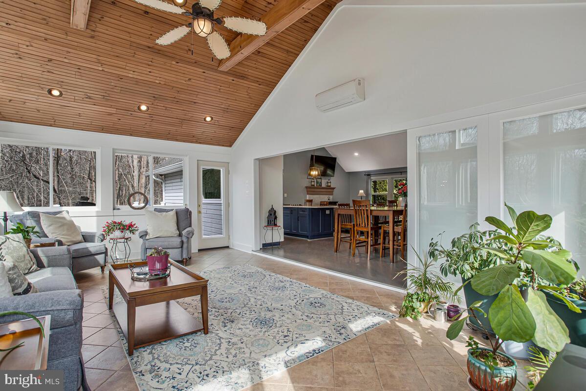 OWEN SOPER WOODS - Residential