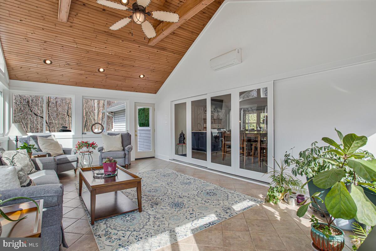 OWEN SOPER WOODS - Residential