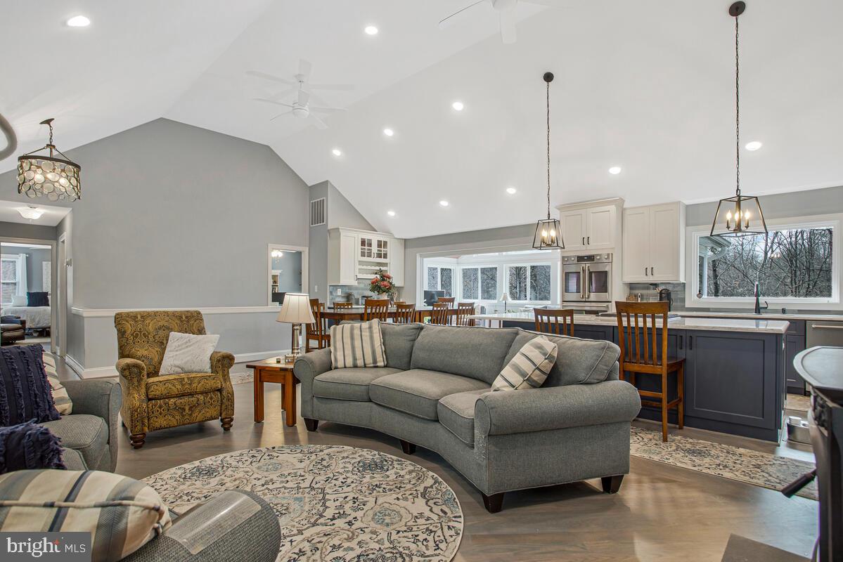 OWEN SOPER WOODS - Residential