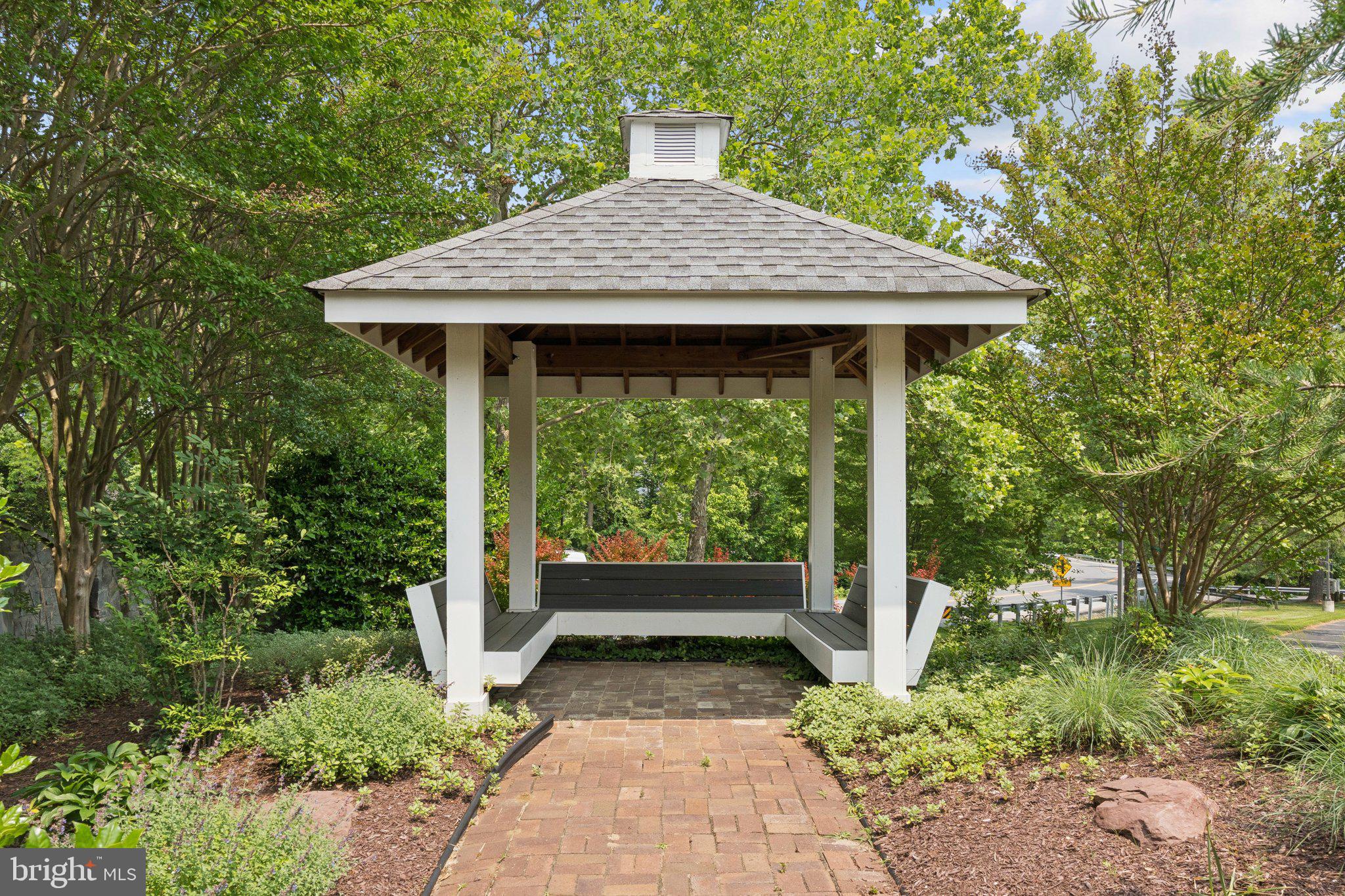 HERITAGE HARBOUR - Residential