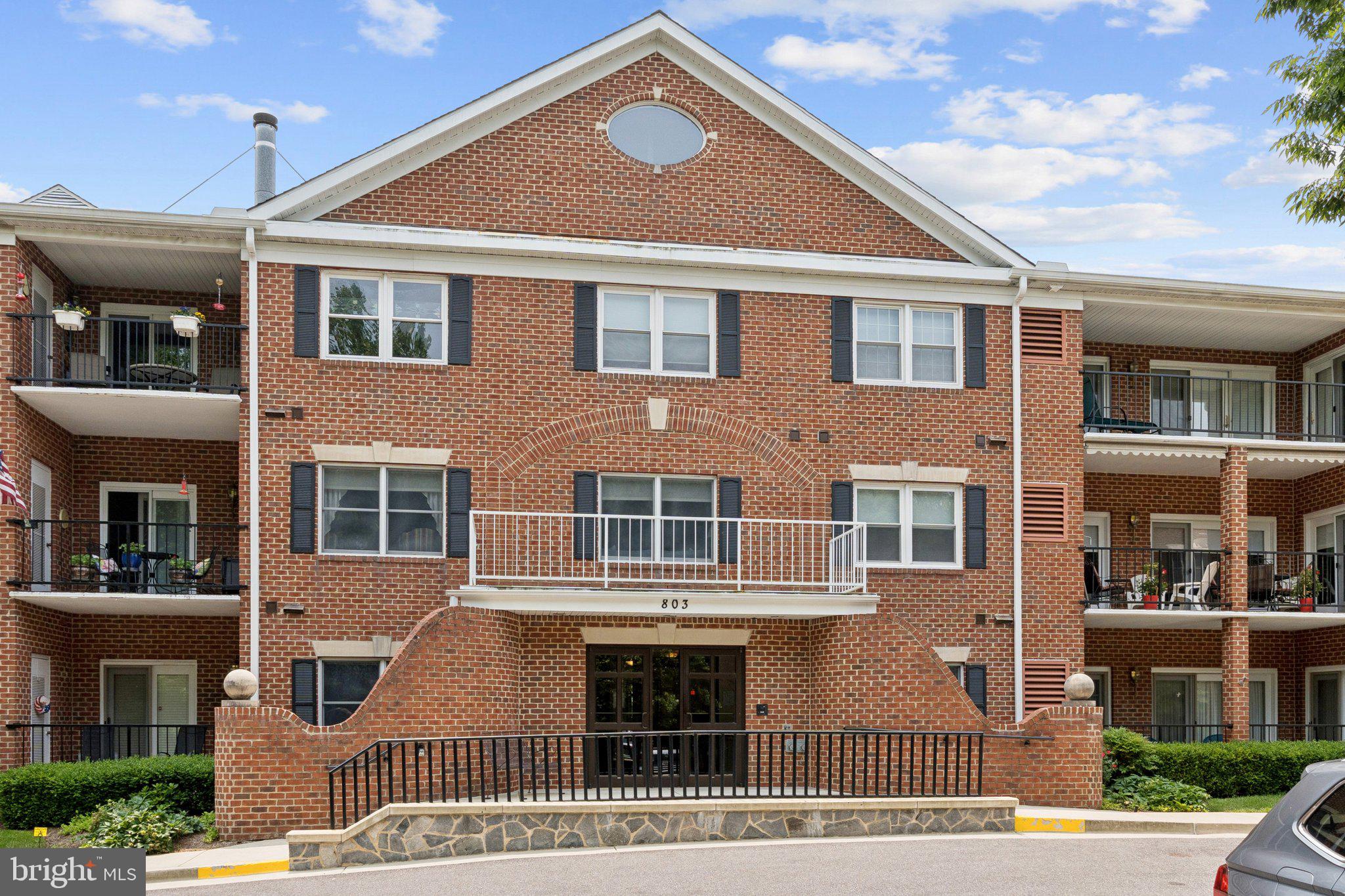 Welcome to what might be the most serene condo in Heritage Harbour, Annapolis’ premier 55+ community! This beautifully maintained 2-bedroom, 2-bathroom home offers peaceful views of quiet green space—a rare and calming backdrop.
Inside, you’ll find brand new carpet and fresh paint throughout, making the space feel bright, clean, and move-in ready. Step out onto your private deck and enjoy the sights and sounds of nature—birds, deer, and total tranquility await.
Whether you’re enjoying your morning coffee or winding down for the afternoon, this condo offers a peaceful retreat in a vibrant, amenity-rich community. Don’t miss your chance to own one of the most tranquil condos in Heritage Harbour!