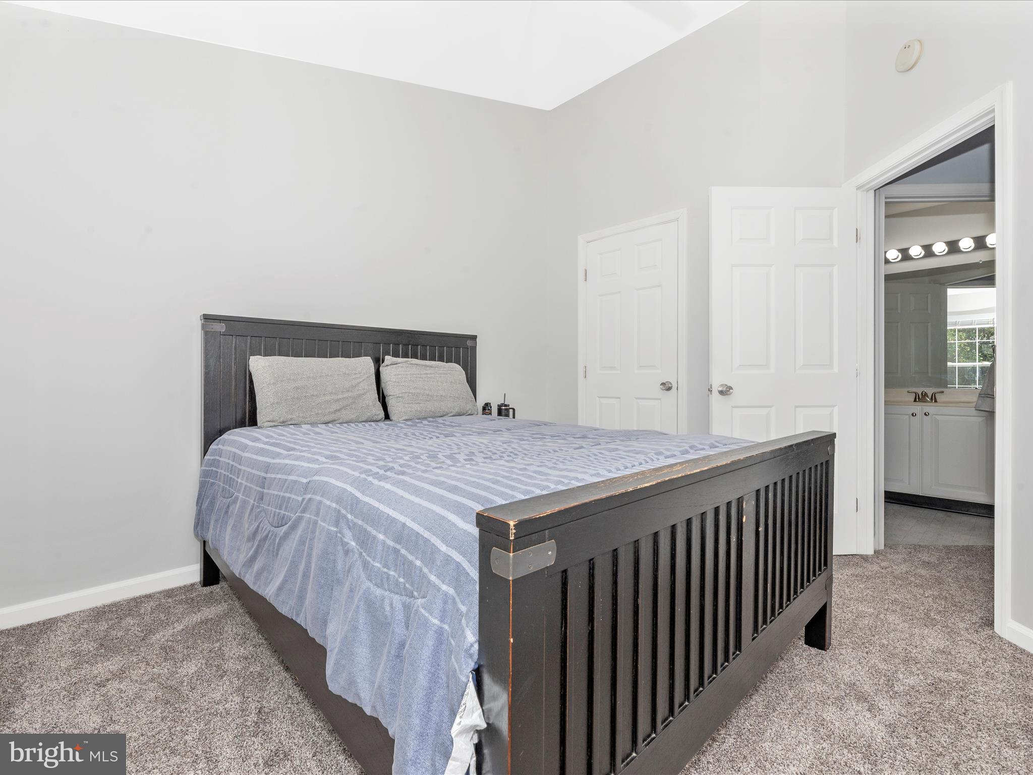 WILLOW BROOK - Residential