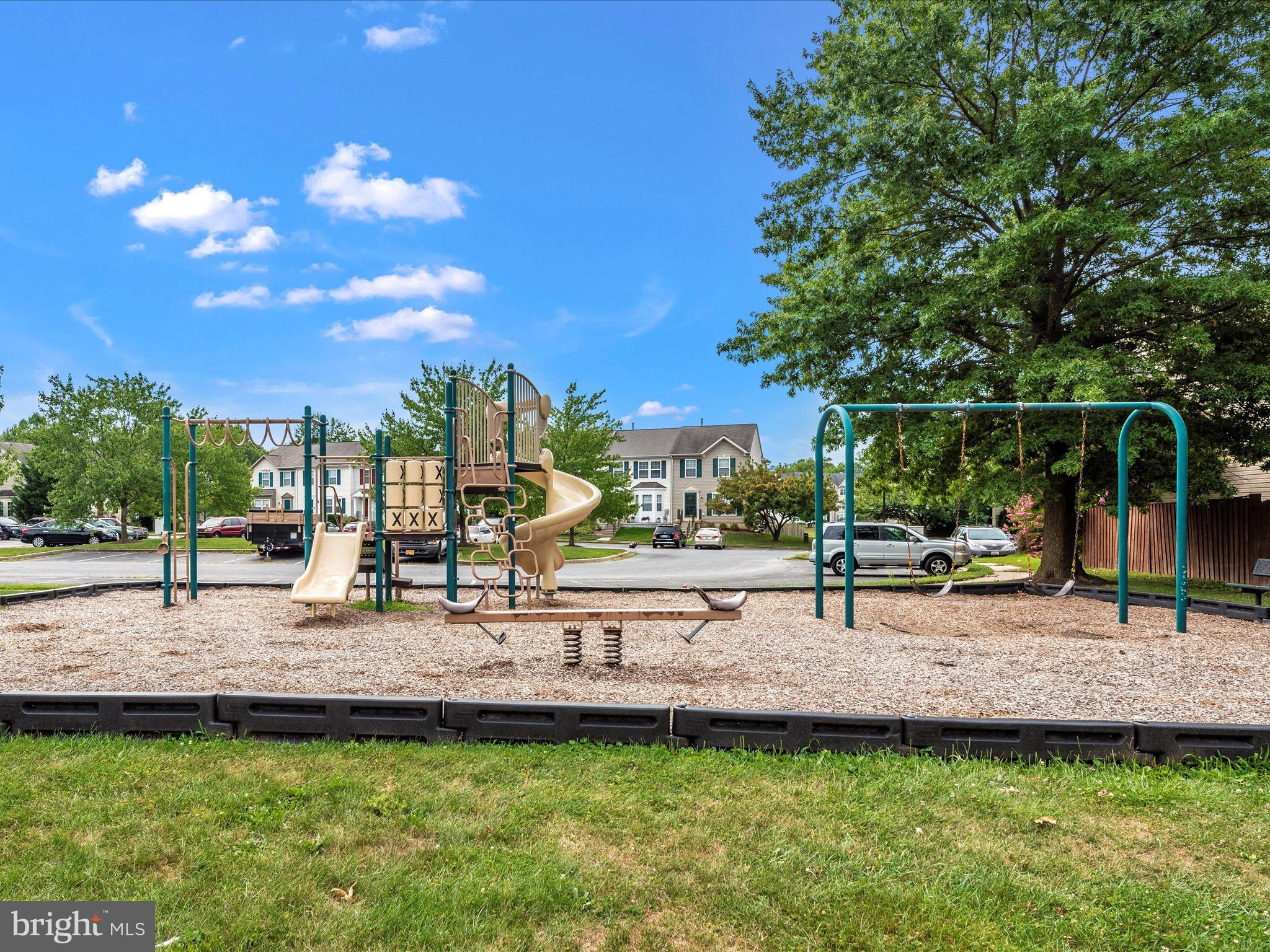 WILLOW BROOK - Residential