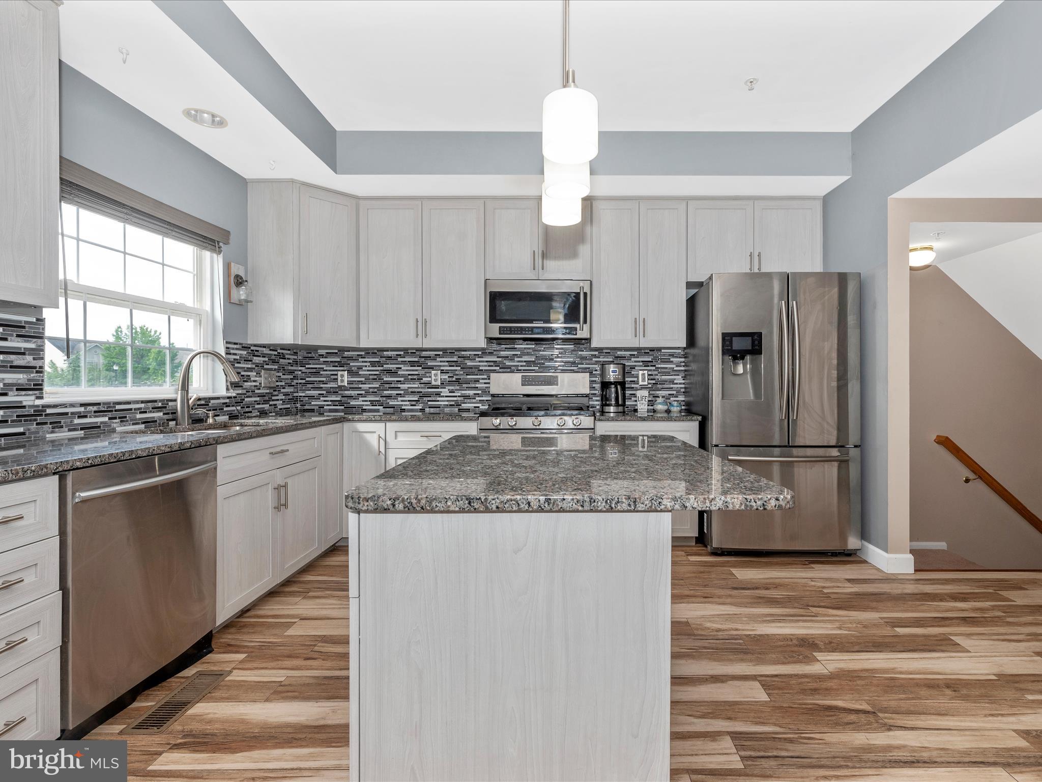 WILLOW BROOK - Residential