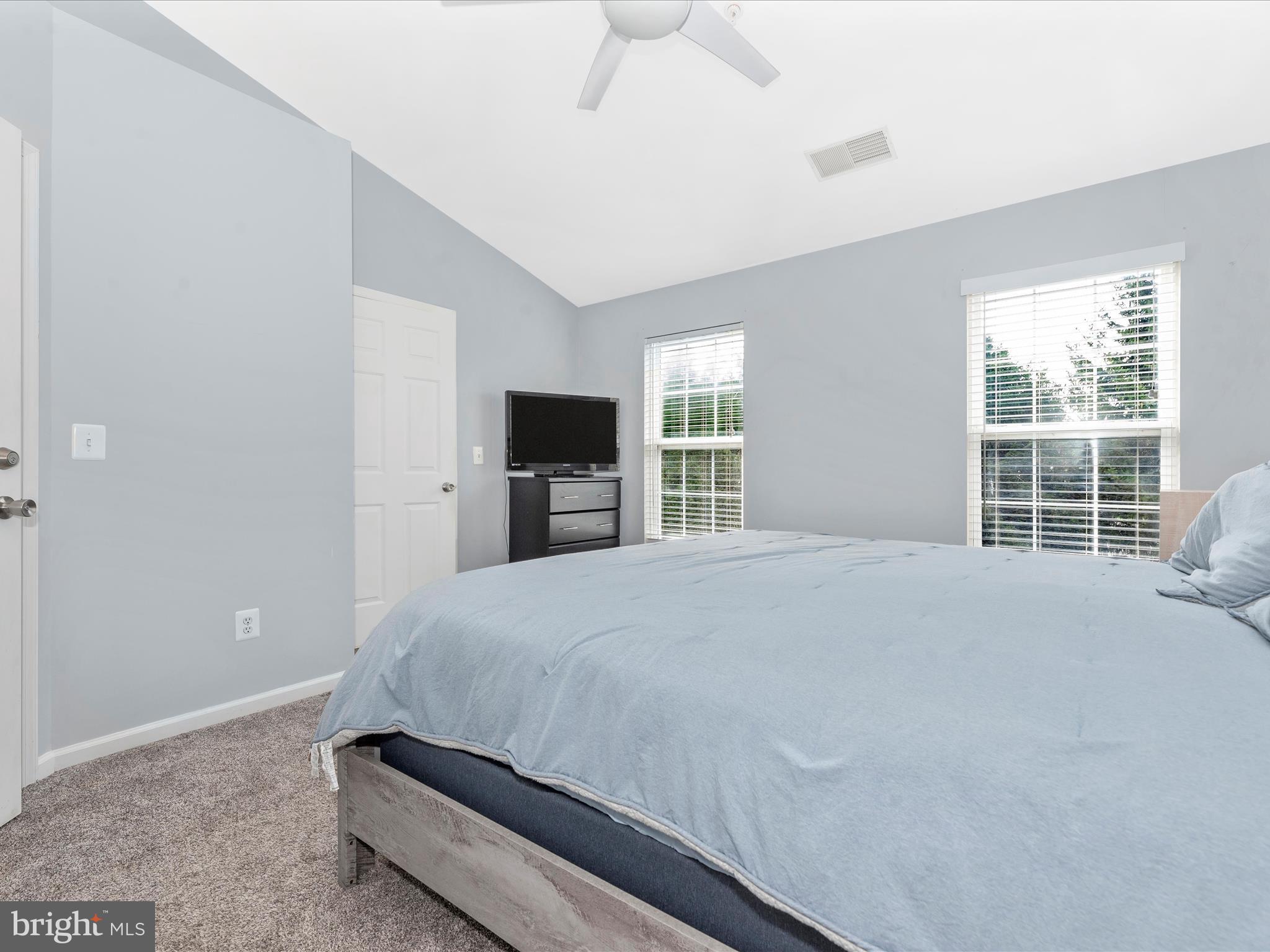 WILLOW BROOK - Residential