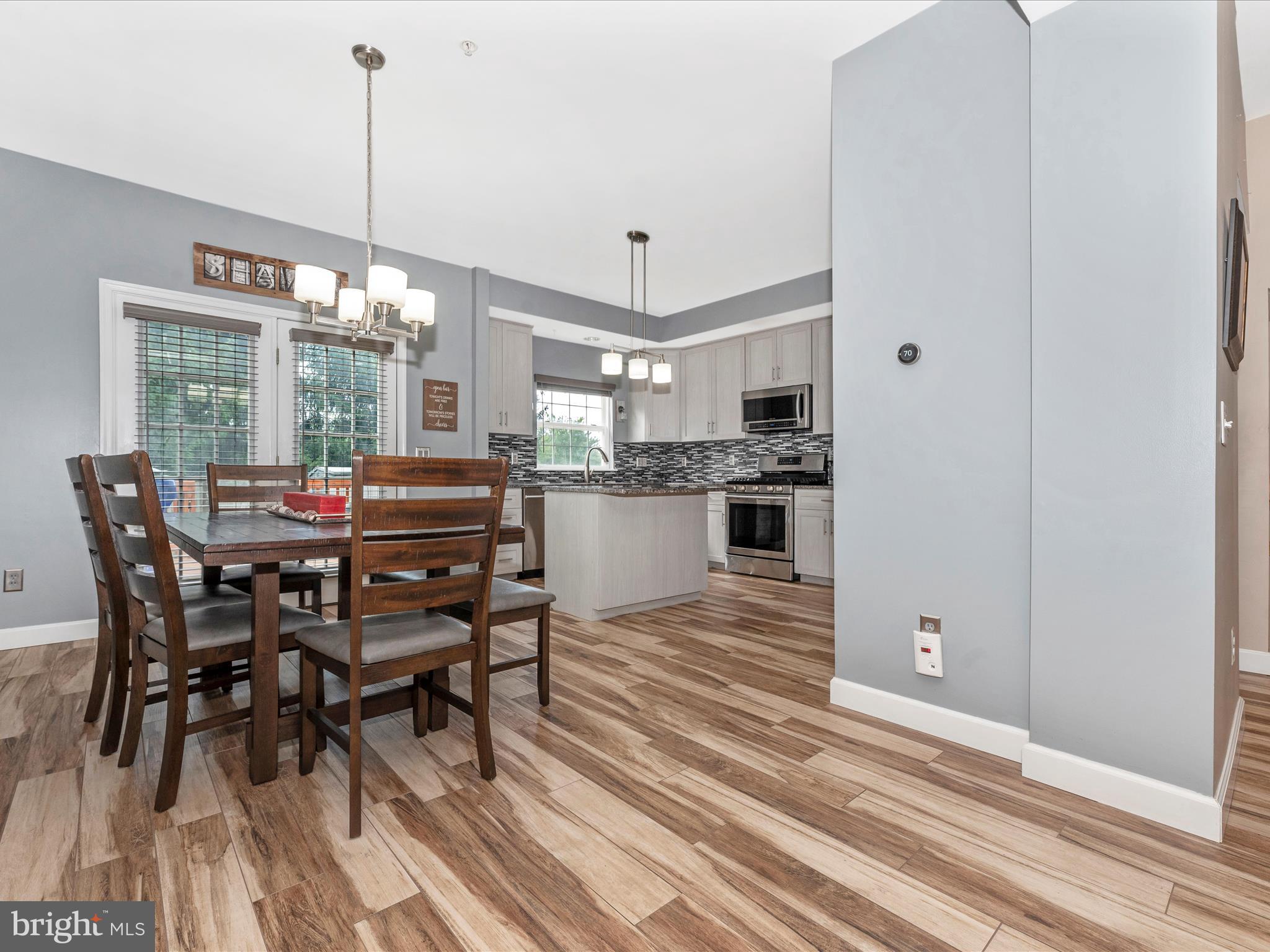 WILLOW BROOK - Residential